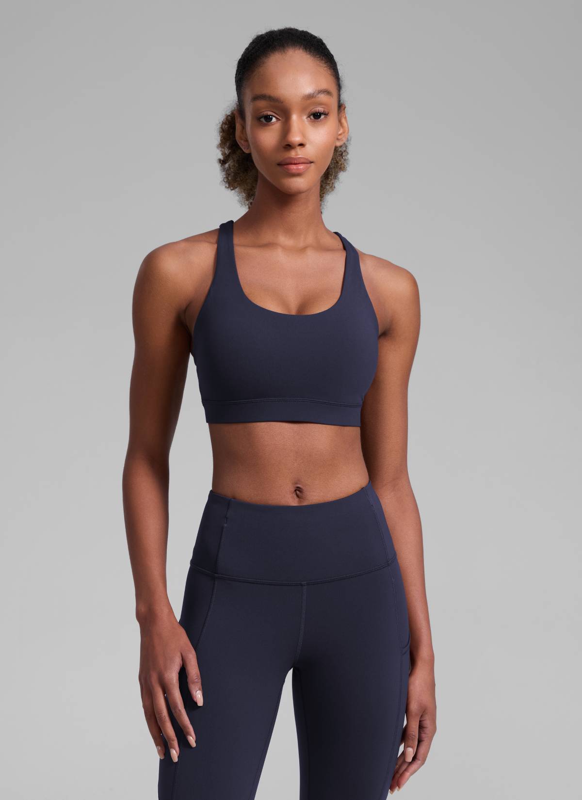 Nakedfeel חזיית ספורט תומכת Cross Back - נייבי
