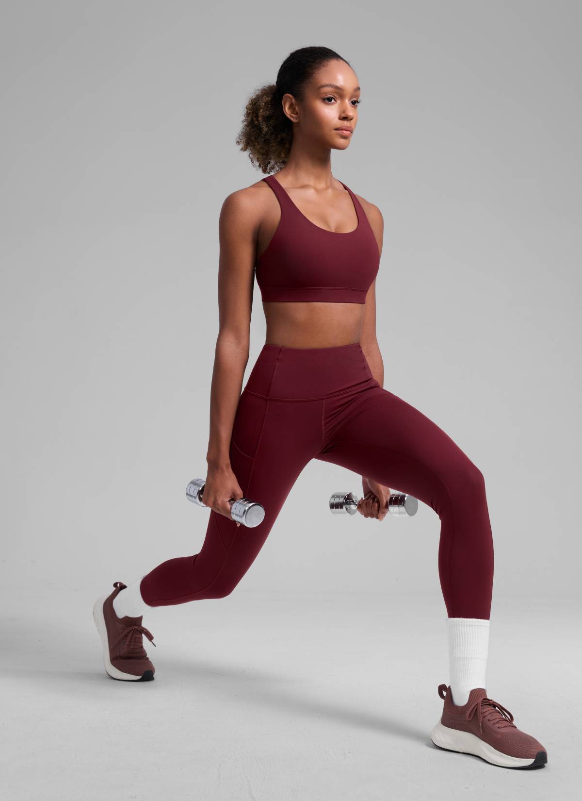 Nakedfeel חזיית ספורט תומכת Cross Back - Red Merlot