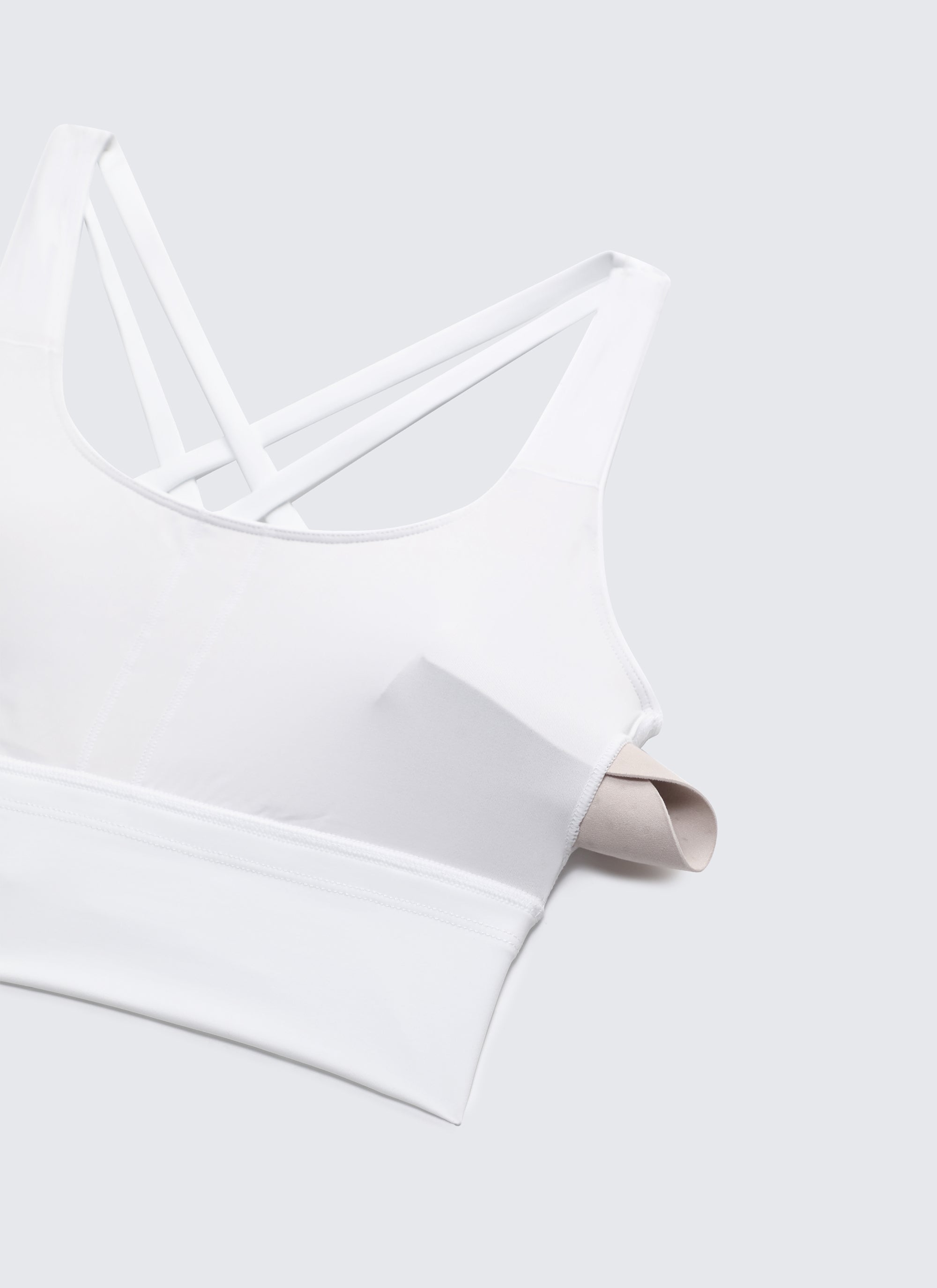 Nakedfeel חזיית קרופ תומכת Strappy Criss Cross - לבן