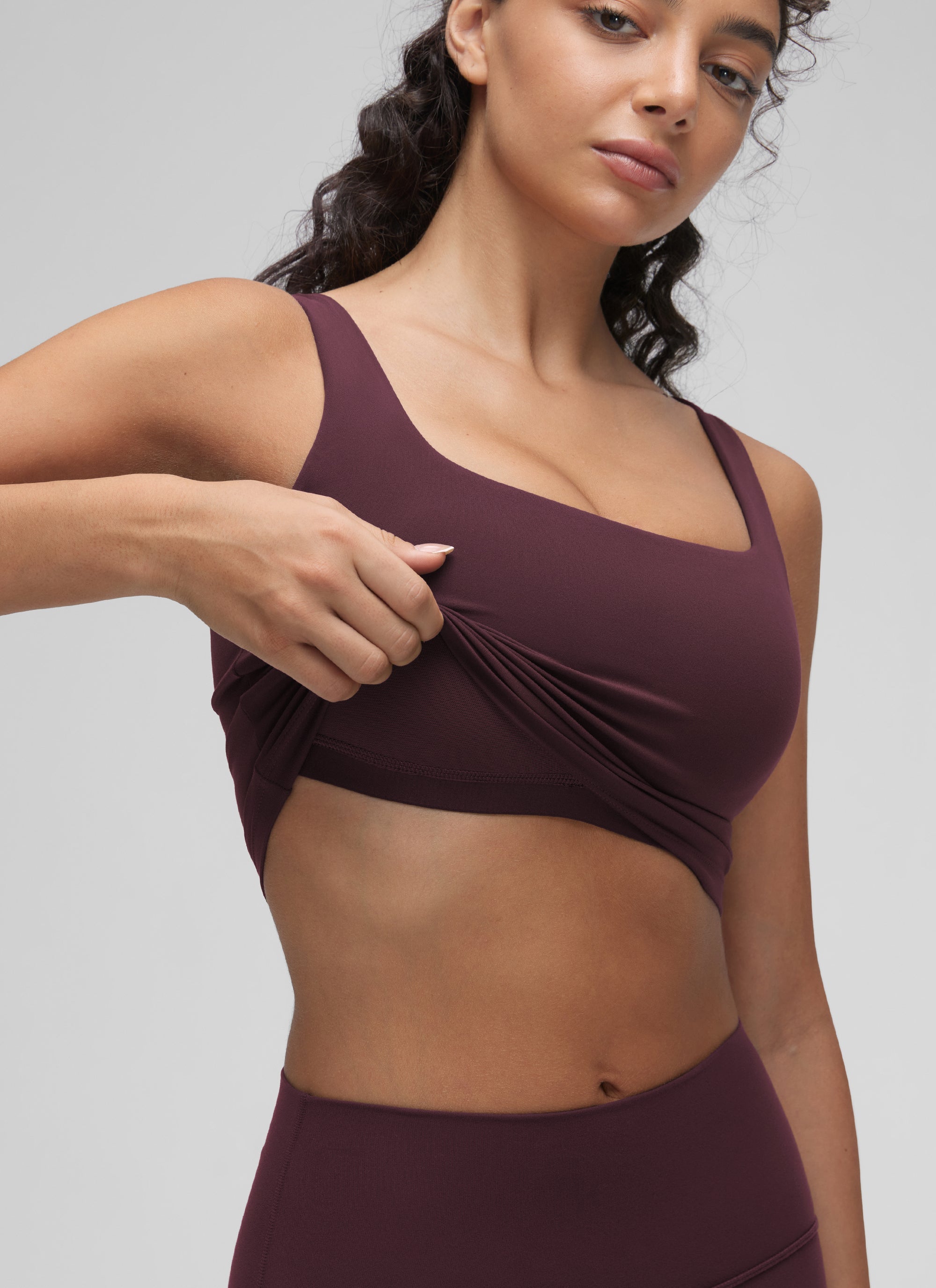 קרופ תומך Butterluxe Square Neck - Ripe Plum