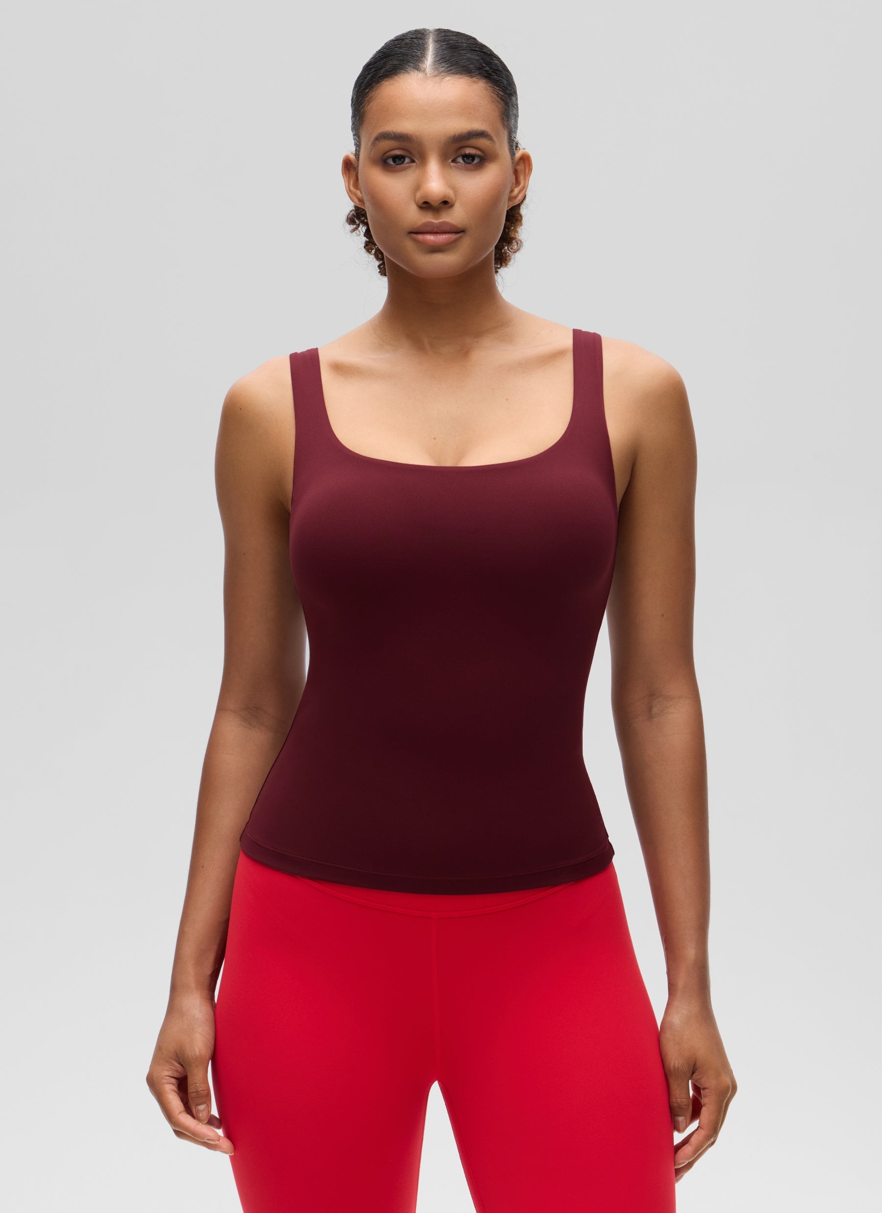 גופייה עם חזייה פנימית Butterluxe U Shape - Red Merlot
