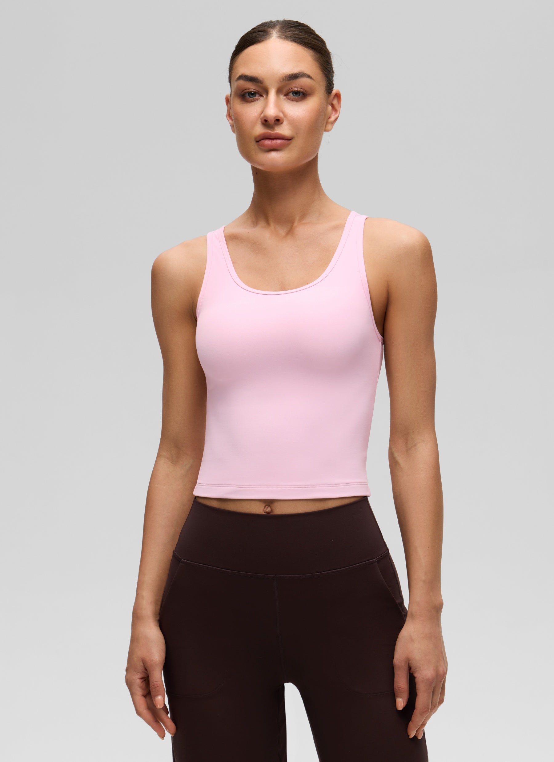 גופייה Butterluxe Scoop Neck - Pink Peony