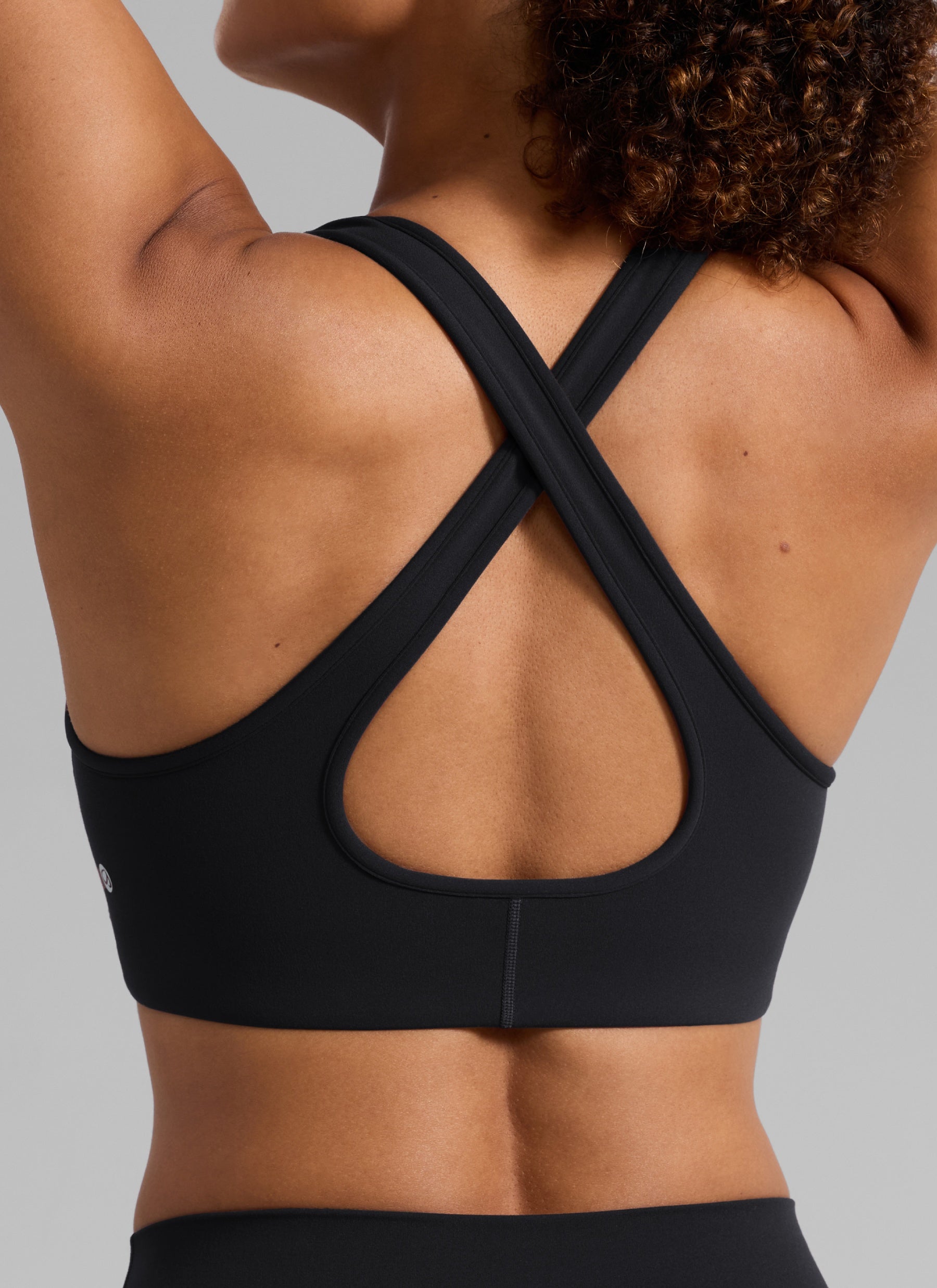 חזיית ספורט Butterlift Deep V Cross Back רצועות רחבות - שחור