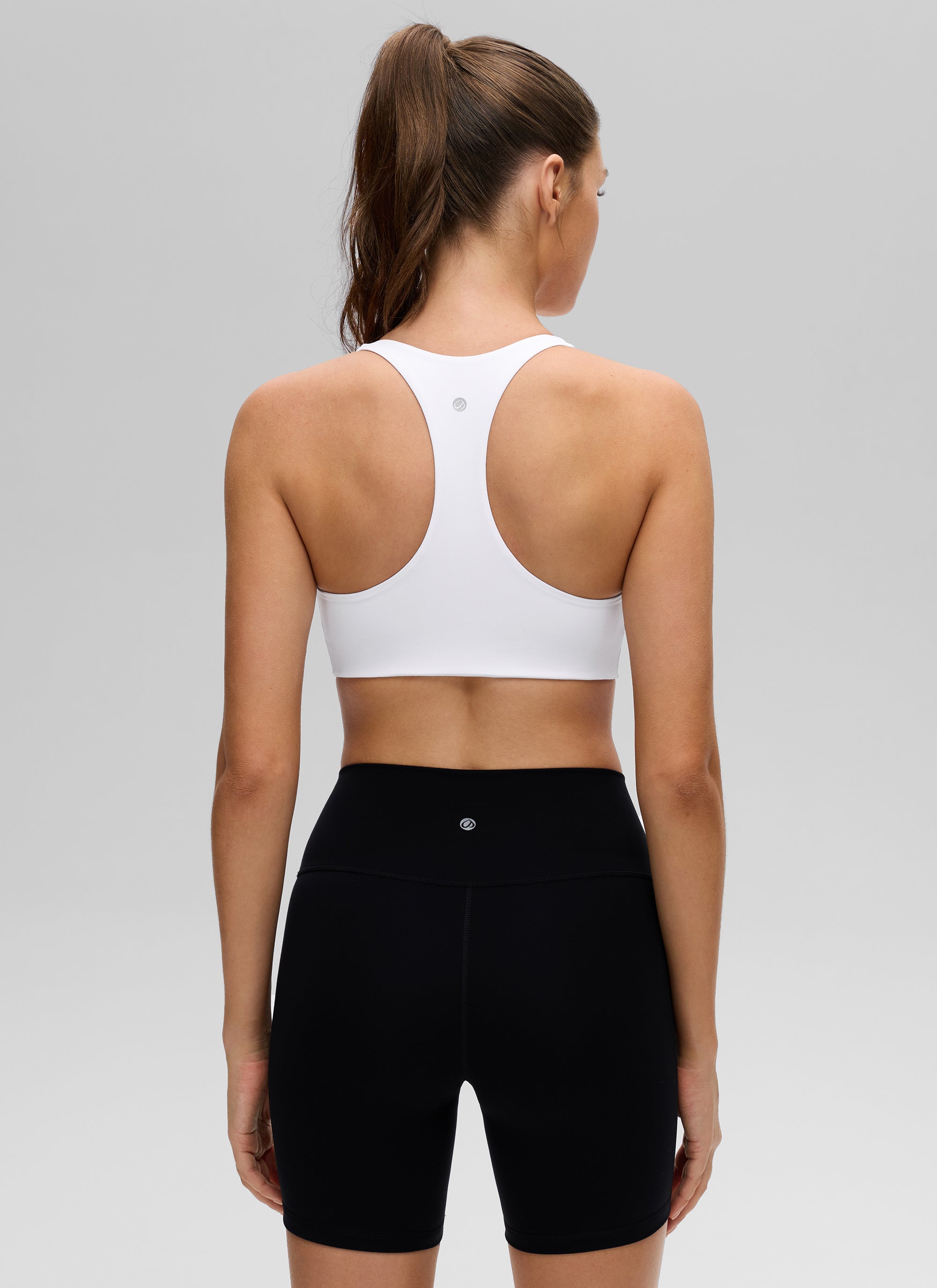 חזיית ספורט Butterluxe V Neck Racerback - לבן