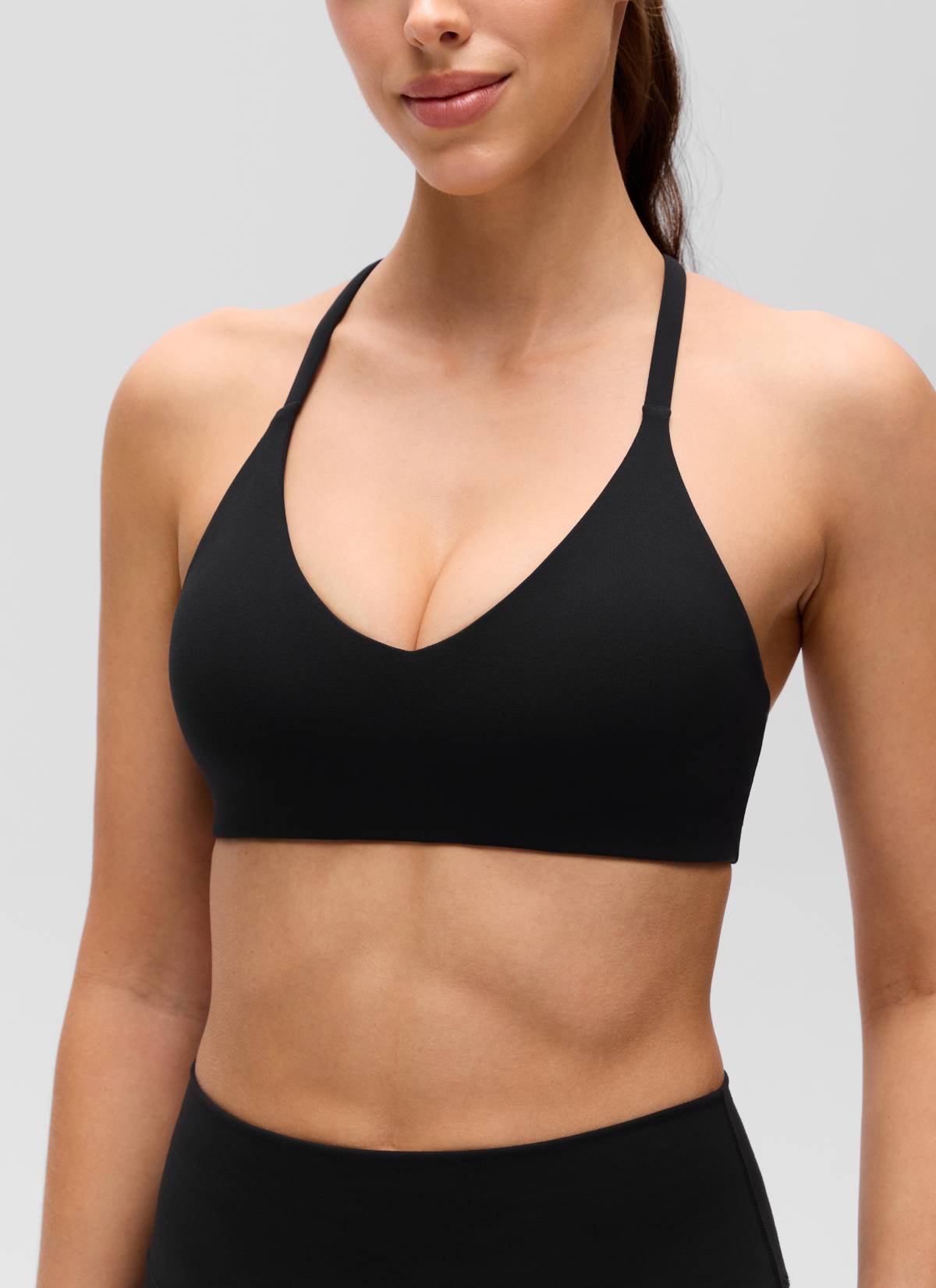 חזיית ספורט Butterluxe Thin Straps Racerback Sports - שחור