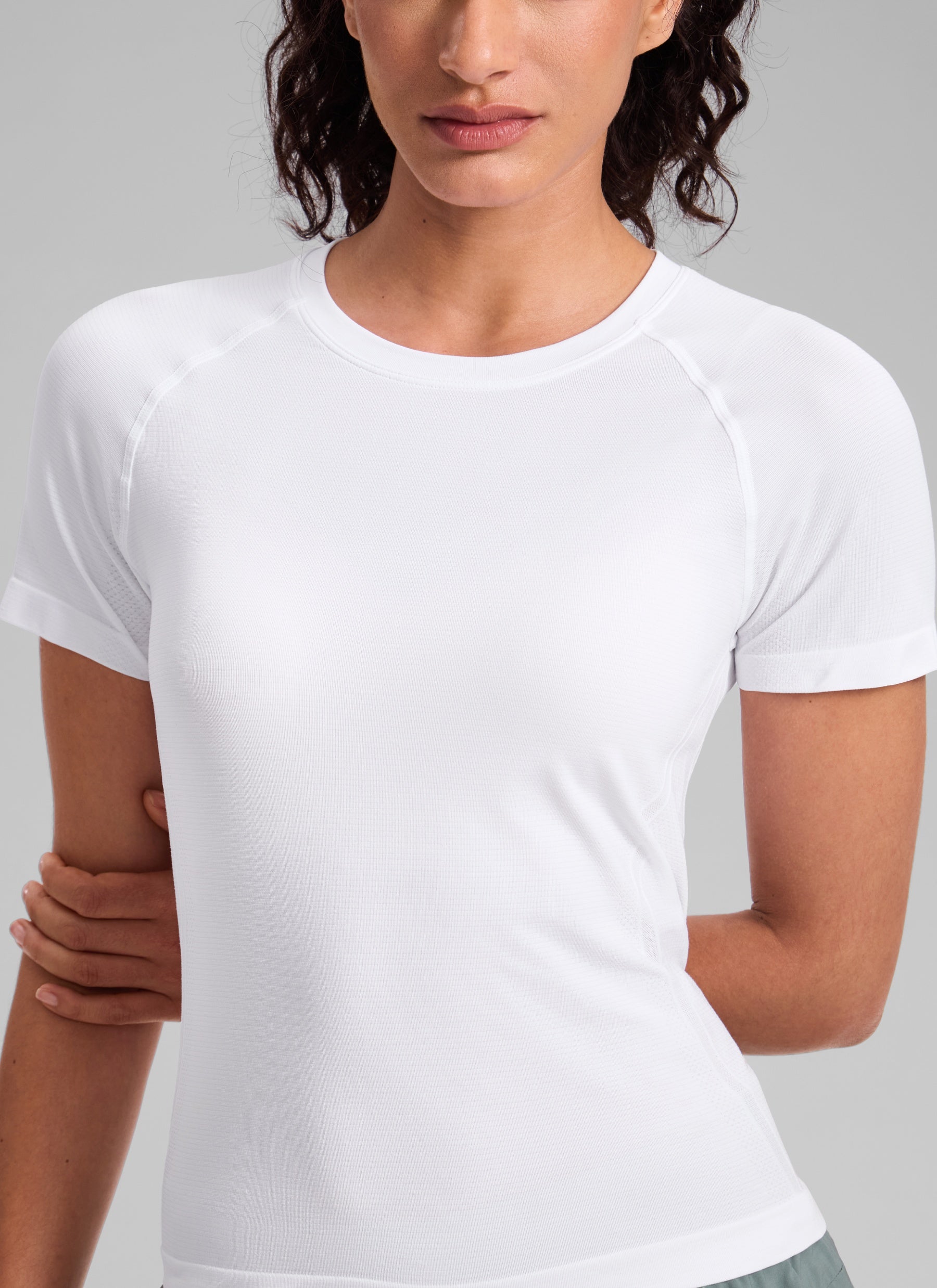 חולצה קצרה Seamless Crew Neck - לבן
