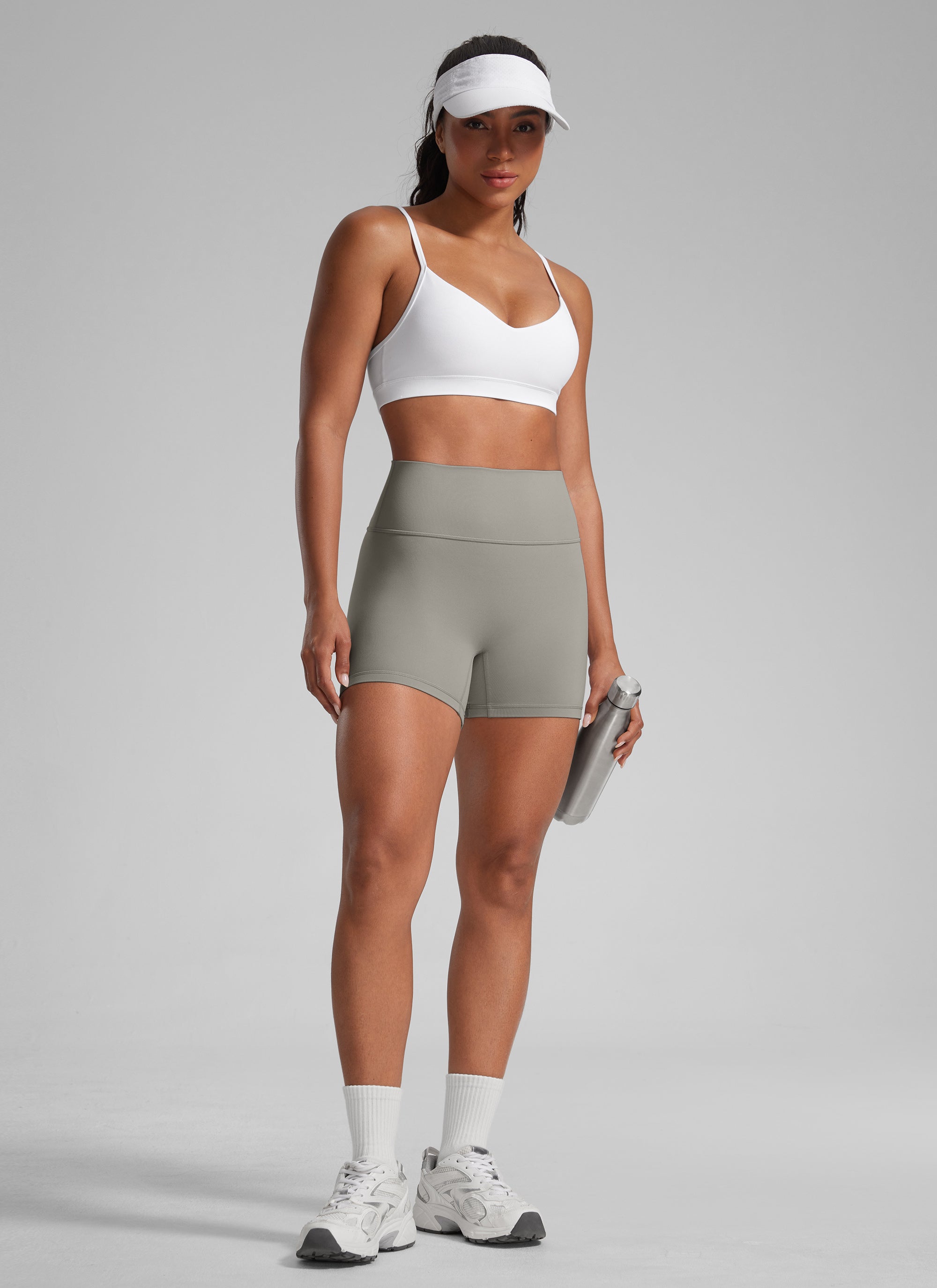 טייץ מחטב+ קצר עם כיווץ בישבן 4" Butterlift Secretsculpt™ ללא תפר קדמי - Rocky Grey