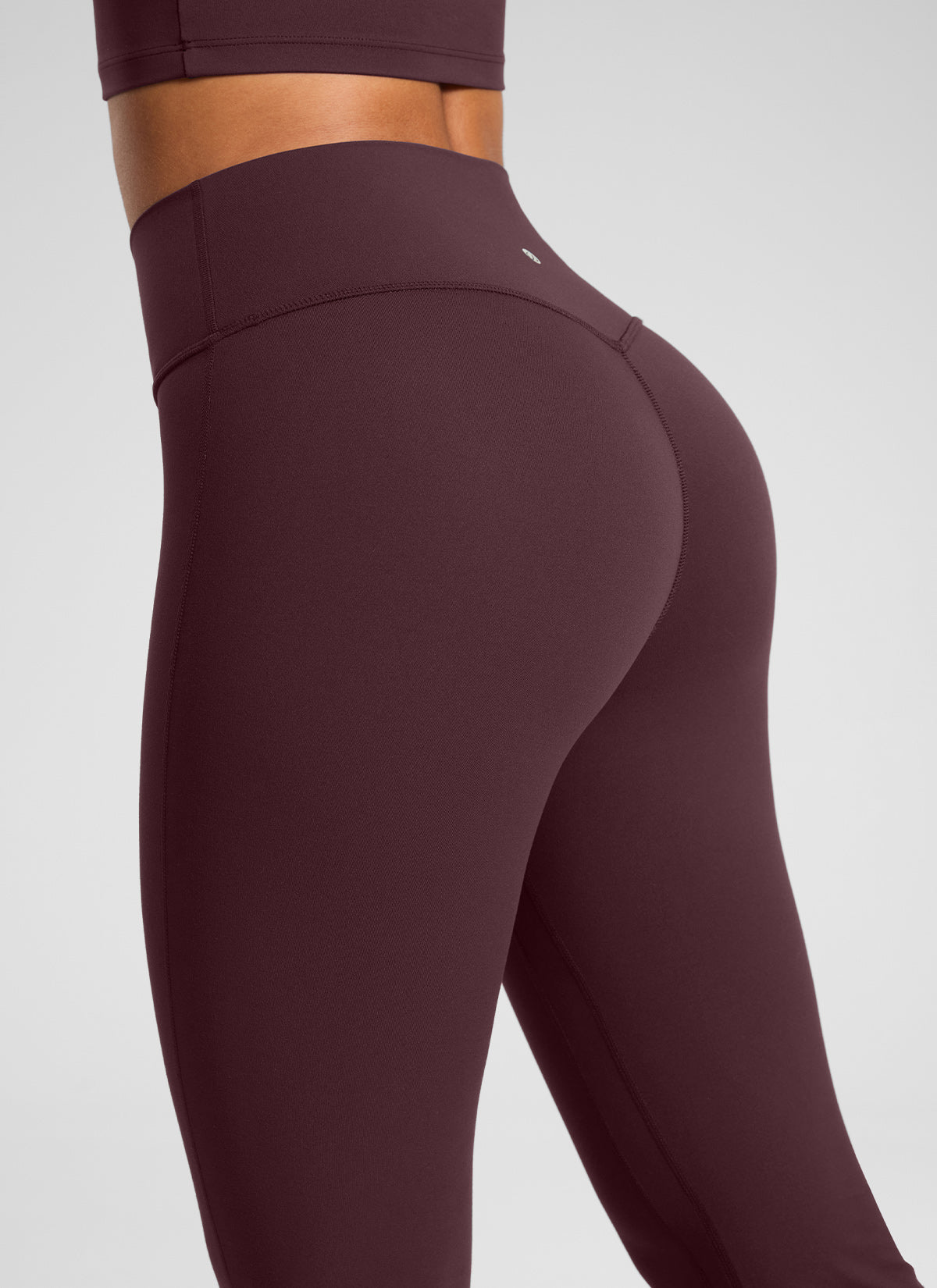 מכנסי טייץ מחטב+ עם כיווץ בישבן 31" Butterlift Secretsculpt™ ללא תפר קדמי סיומת מתרחבת - Ripe Plum