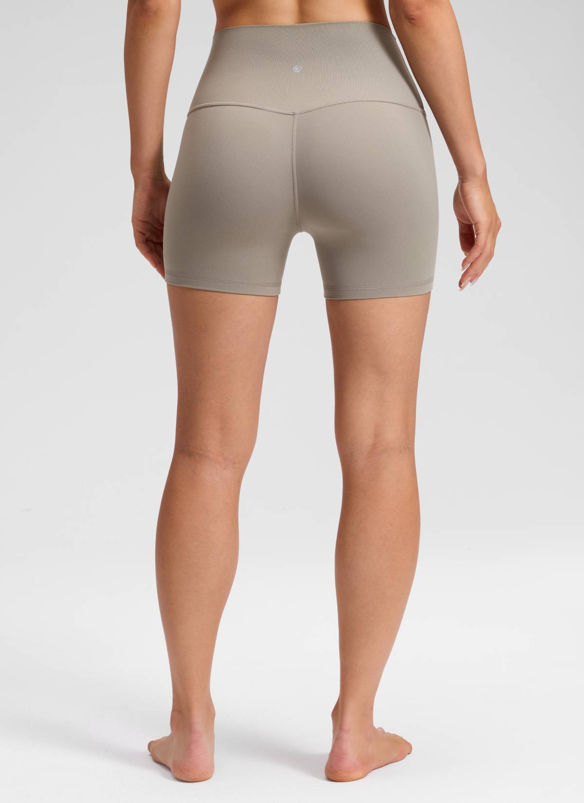 טייץ קצר Butterluxe 4" No Front Seam - Warm Ash Grey