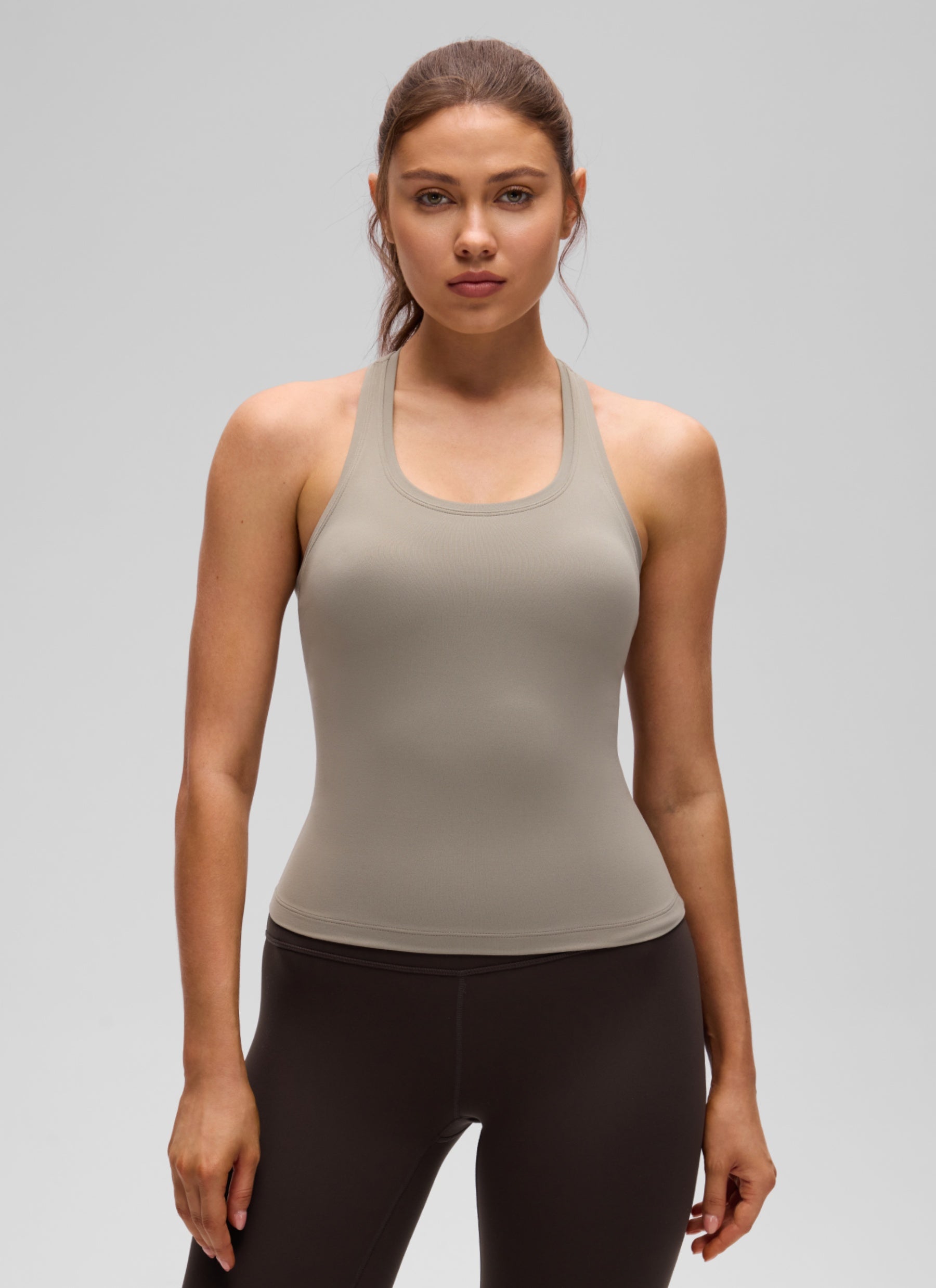 גופיית אימון Butterluxe Crewneck Racerback - Warm Ash Grey