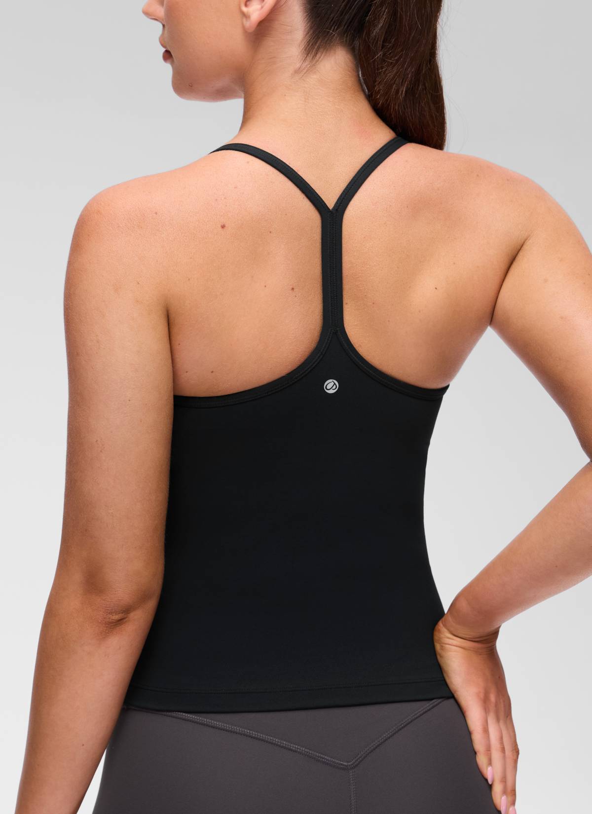 גופייה עם חזייה פנימית תומכת Butterluxe Y-back אורך מותן - שחור