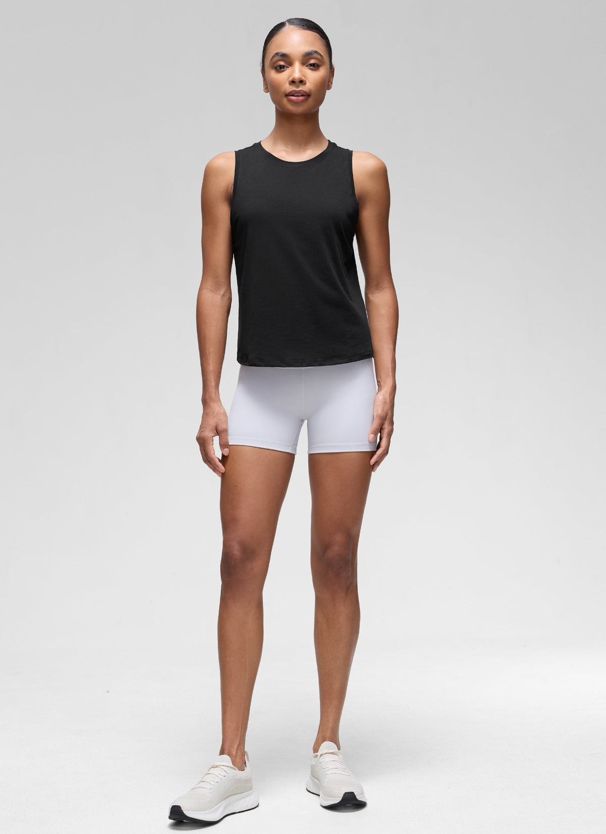 גופיית קרופ Pima Cotton Round Neck - שחור