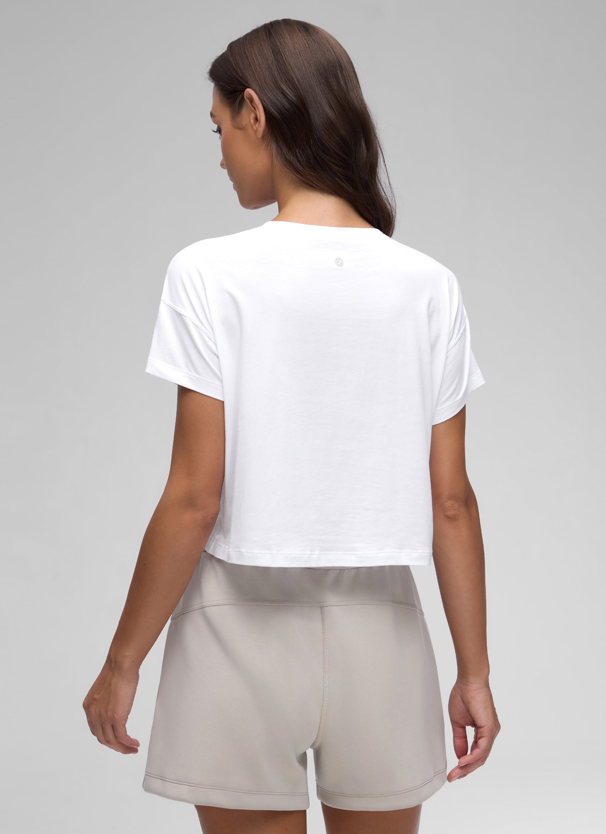חולצת קרופ Pima Cotton Crew Neck - לבן
