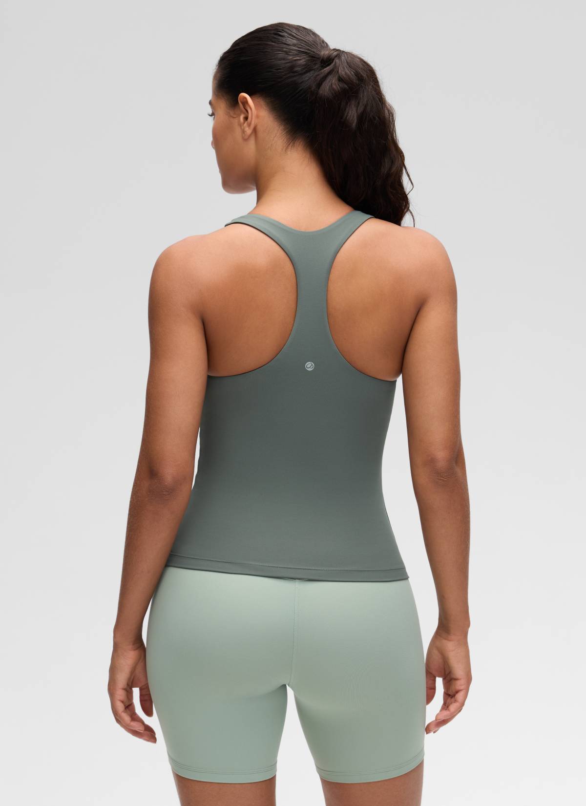 גופייה עם חזייה פנימית Butterluxe Racerback - מרווה