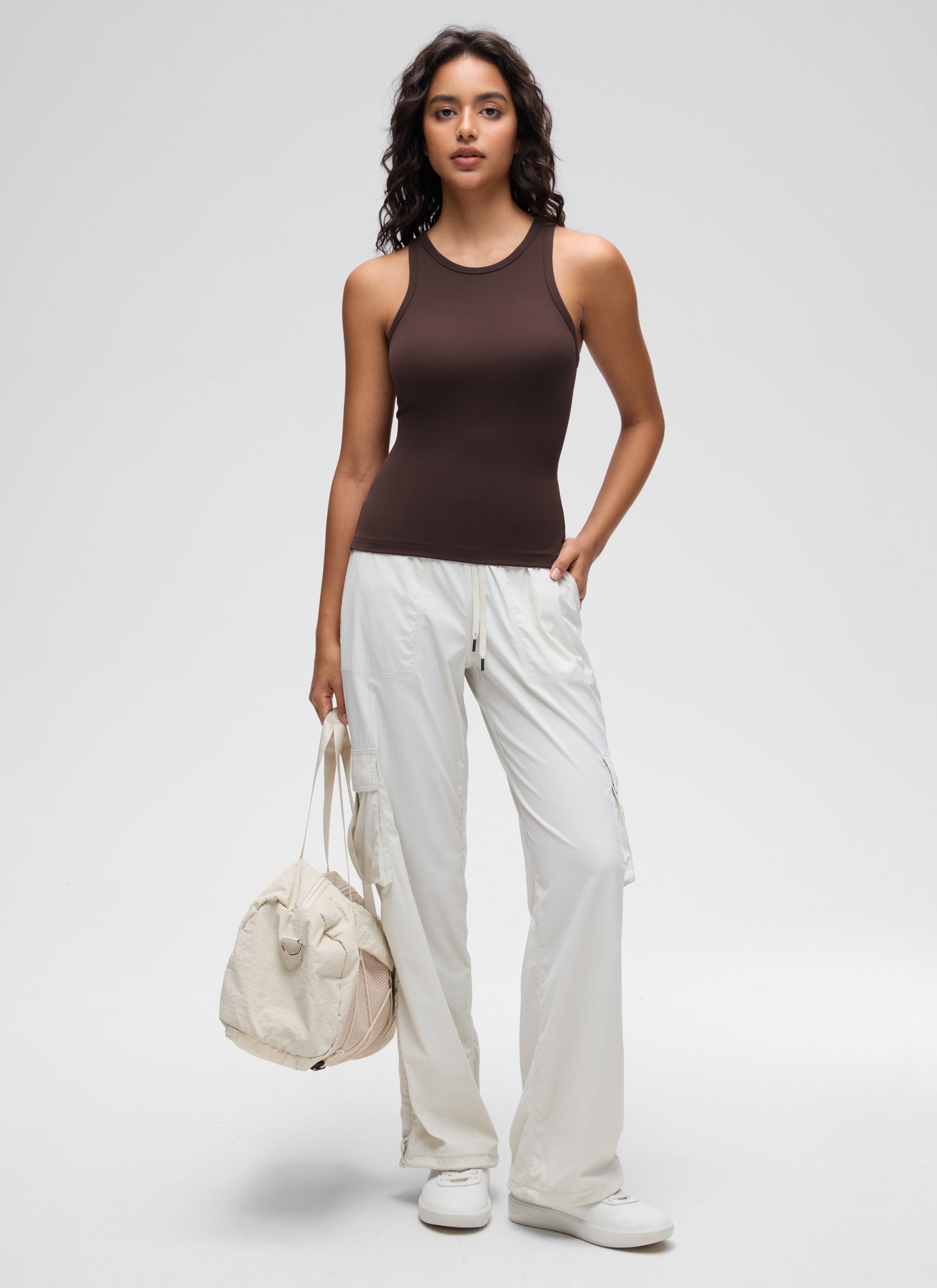 גופיית אימון Butterluxe Racerback - Hot Fudge Brown