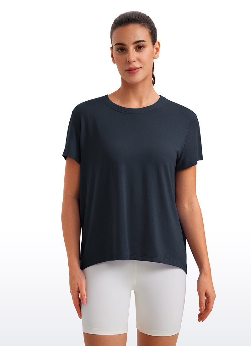 חולצה קצרה Flowy Yoga Crew Neck - כחול נייבי