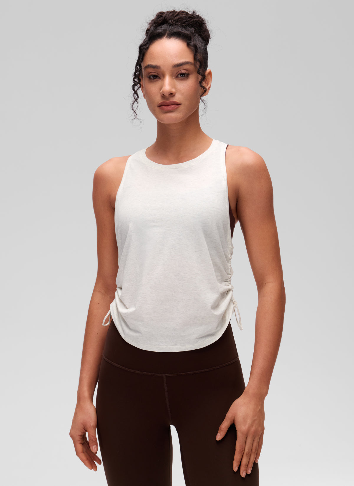 גופיית אימון Pima Cotton Racerback Ruched - Ice Grey White