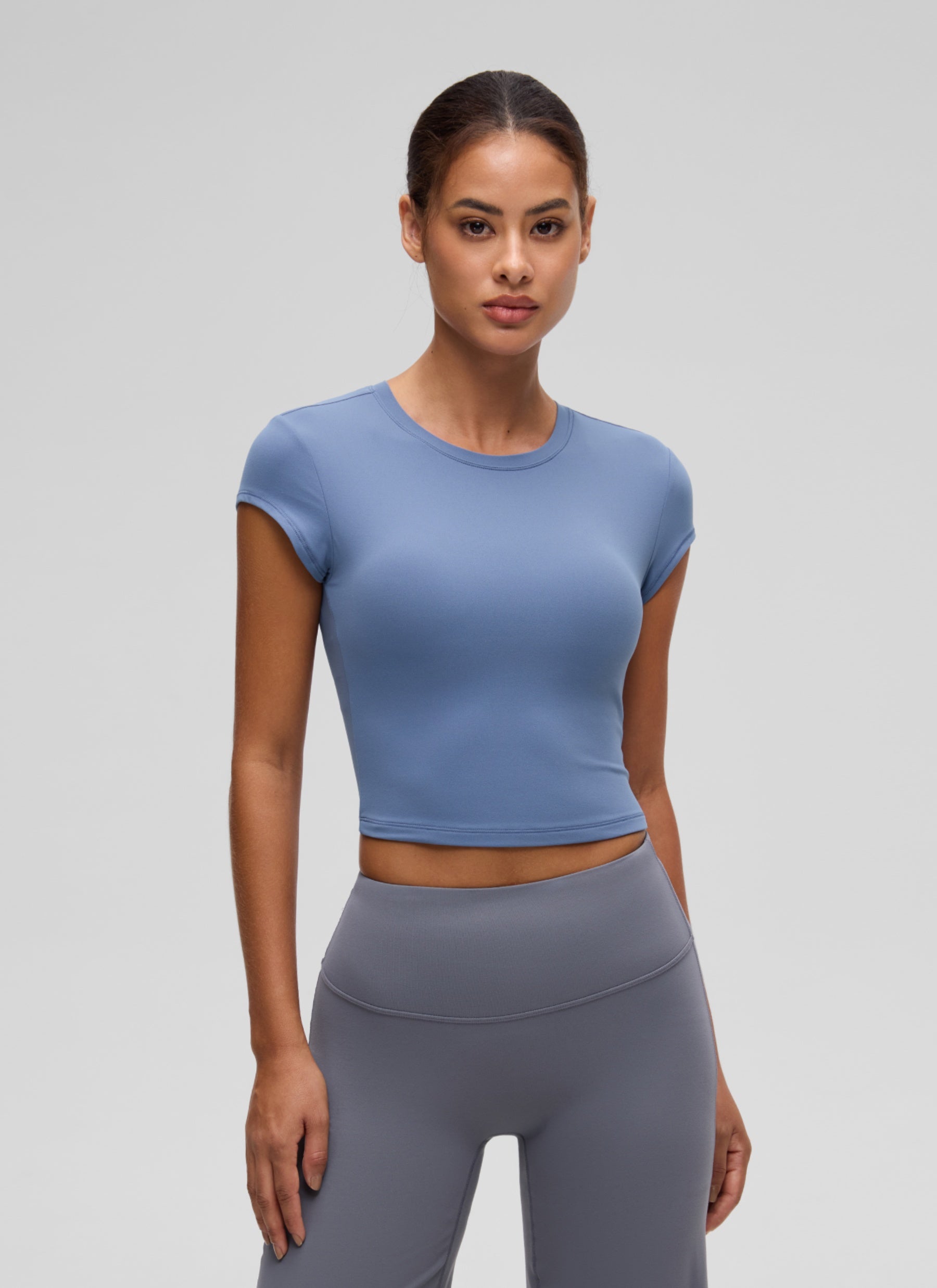 חולצת קרופ קצרה Softembrace Cap Sleeve - Oasis Blue