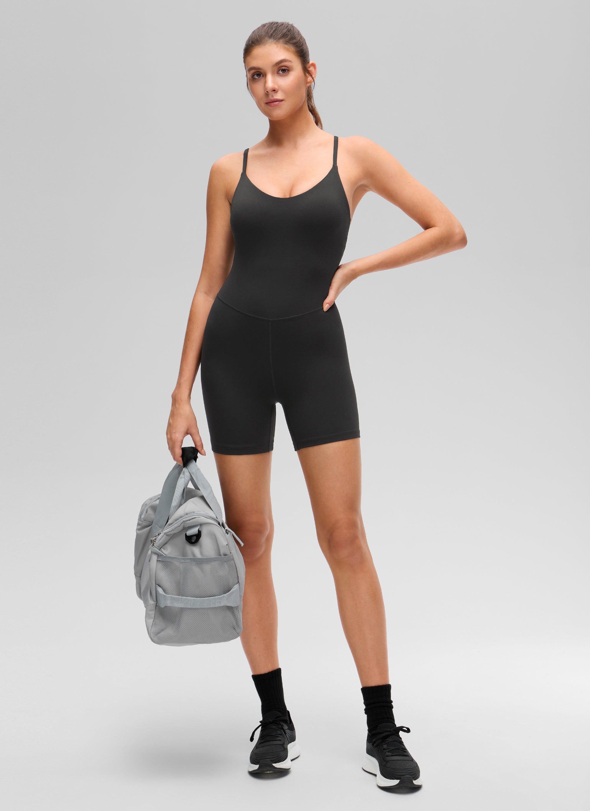 אוברול קצר 5" Butterluxe Cross Back Rompers - שחור