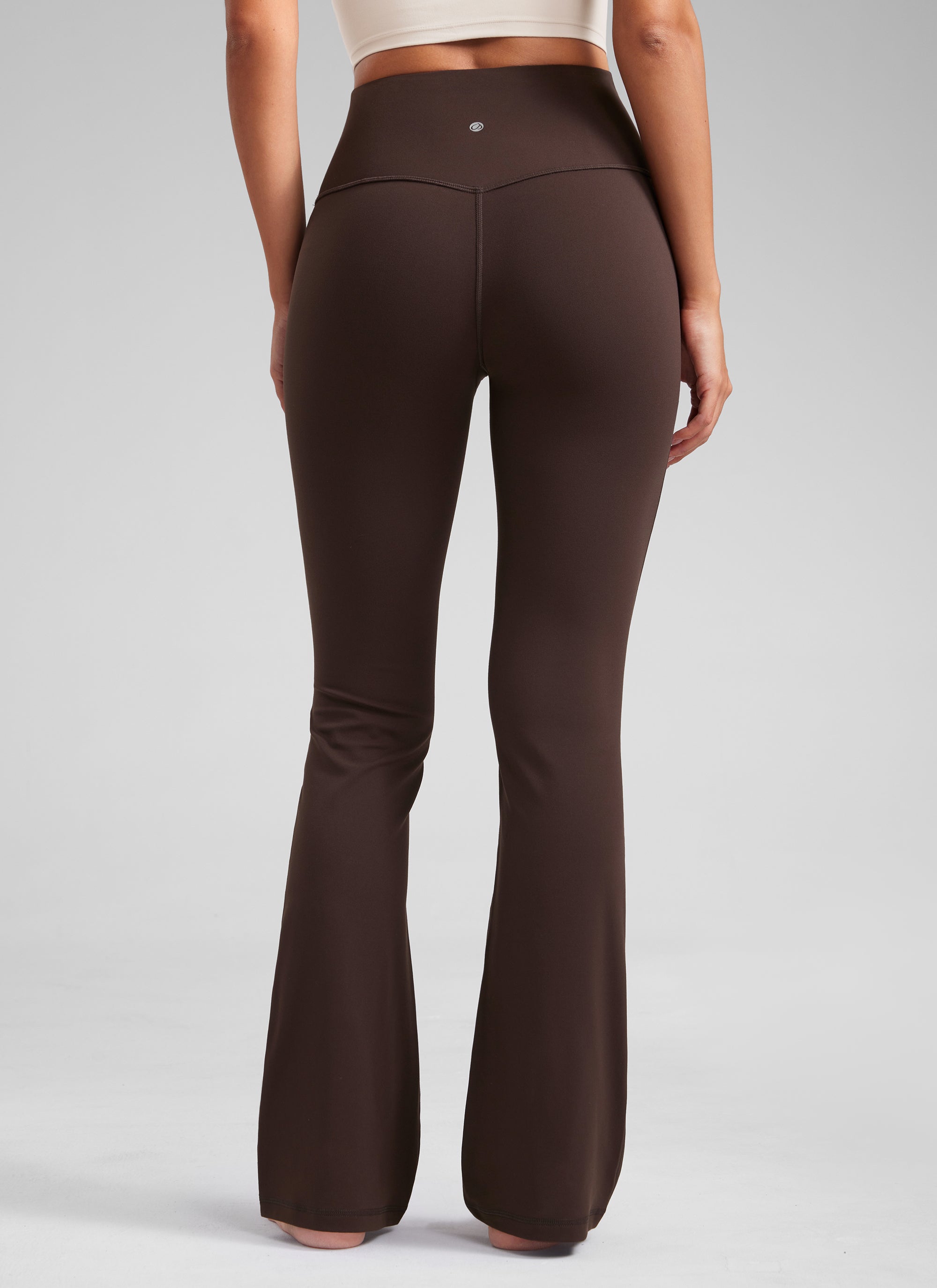 מכנסי טייץ 30.5" Butterluxe סיומת מתרחבת - Hot Fudge Brown