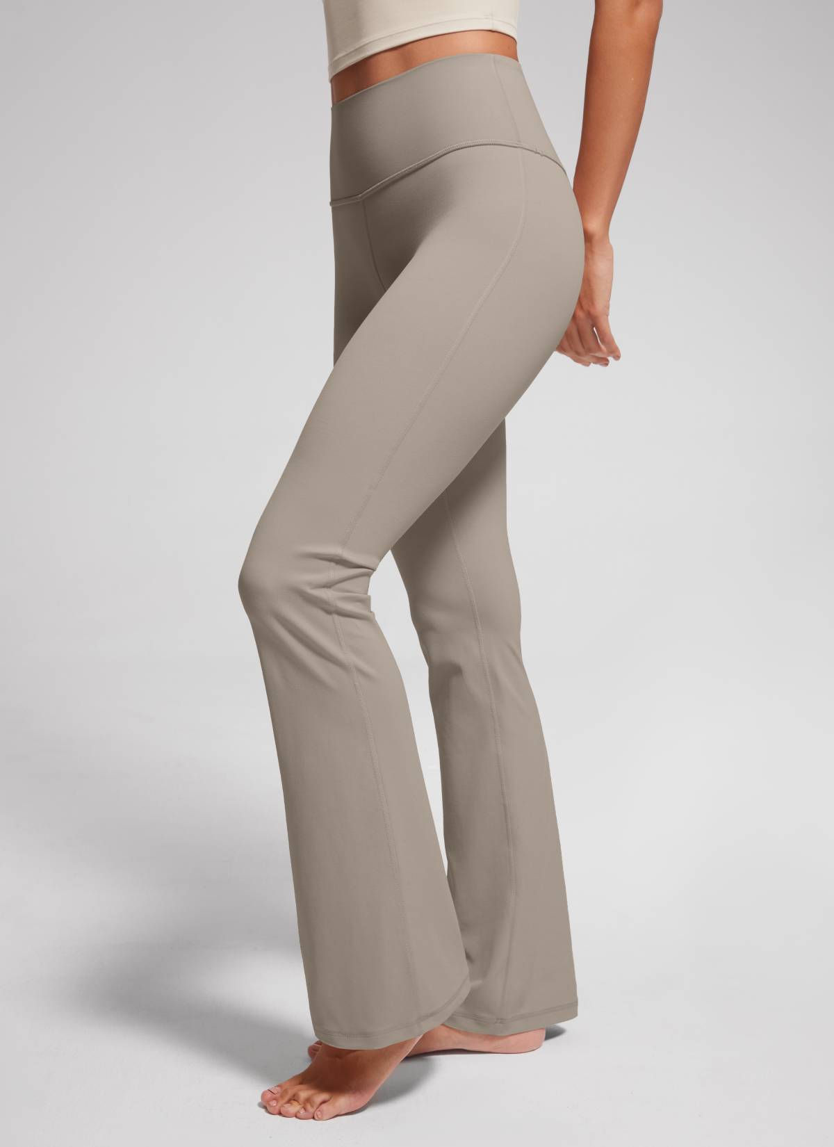 מכנסי טייץ 29" Butterluxe סיומת מתרחבת - Warm Ash Grey