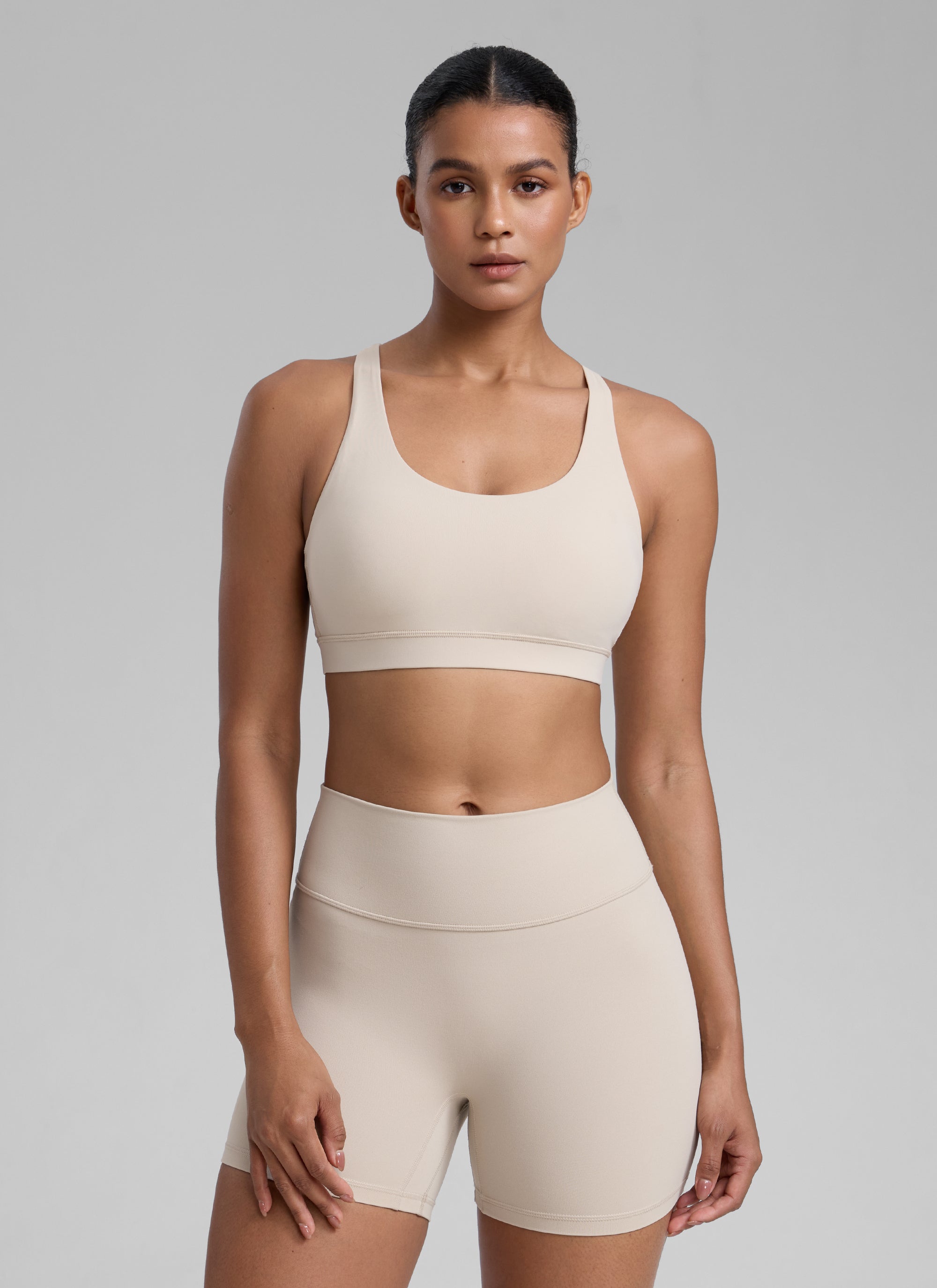 NakedFeel חזיית ספורט תומכת Cross Back - Mojave Tan