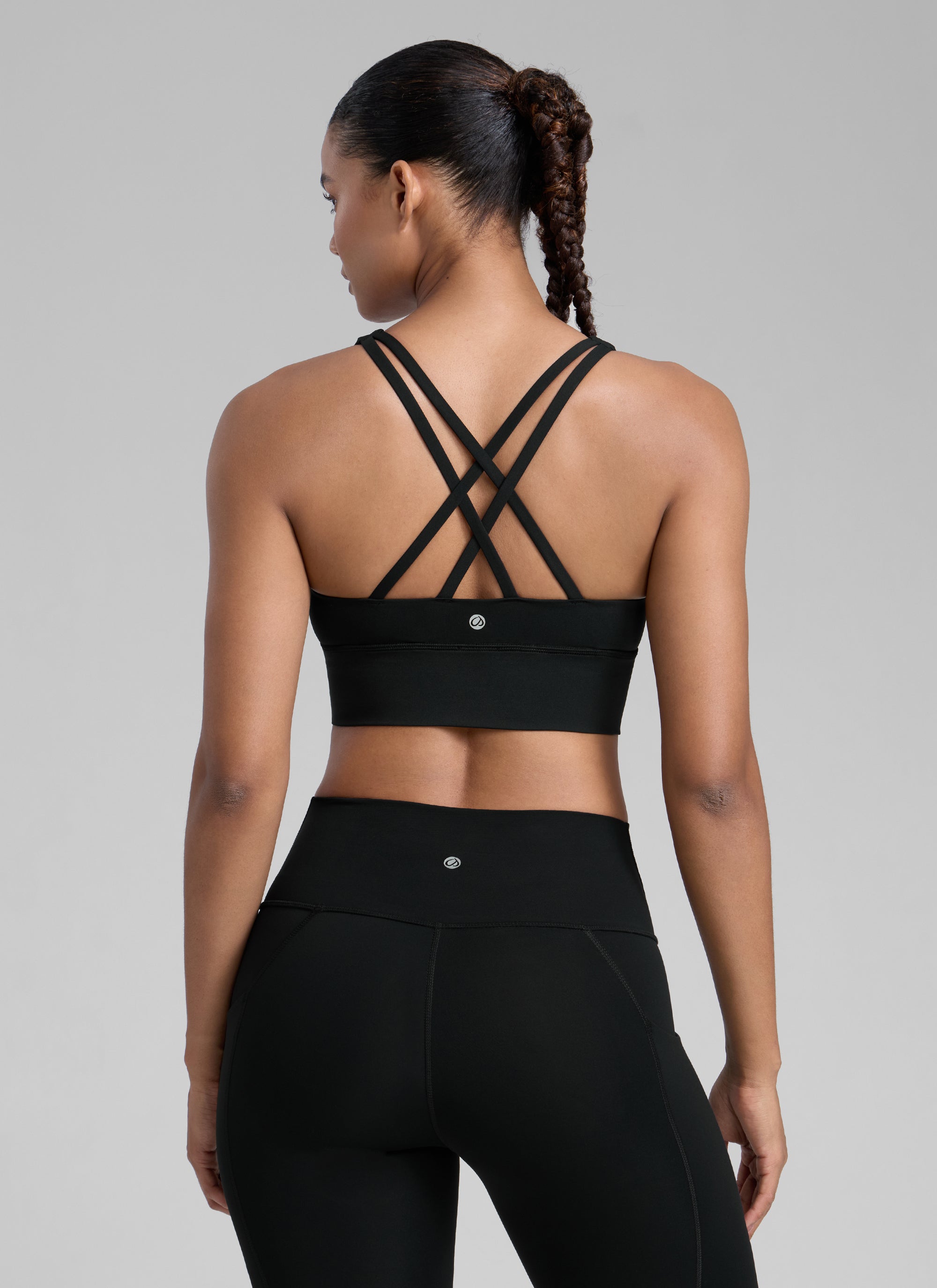 NakedFeel חזיית קרופ תומכת Strappy Criss Cross - שחור