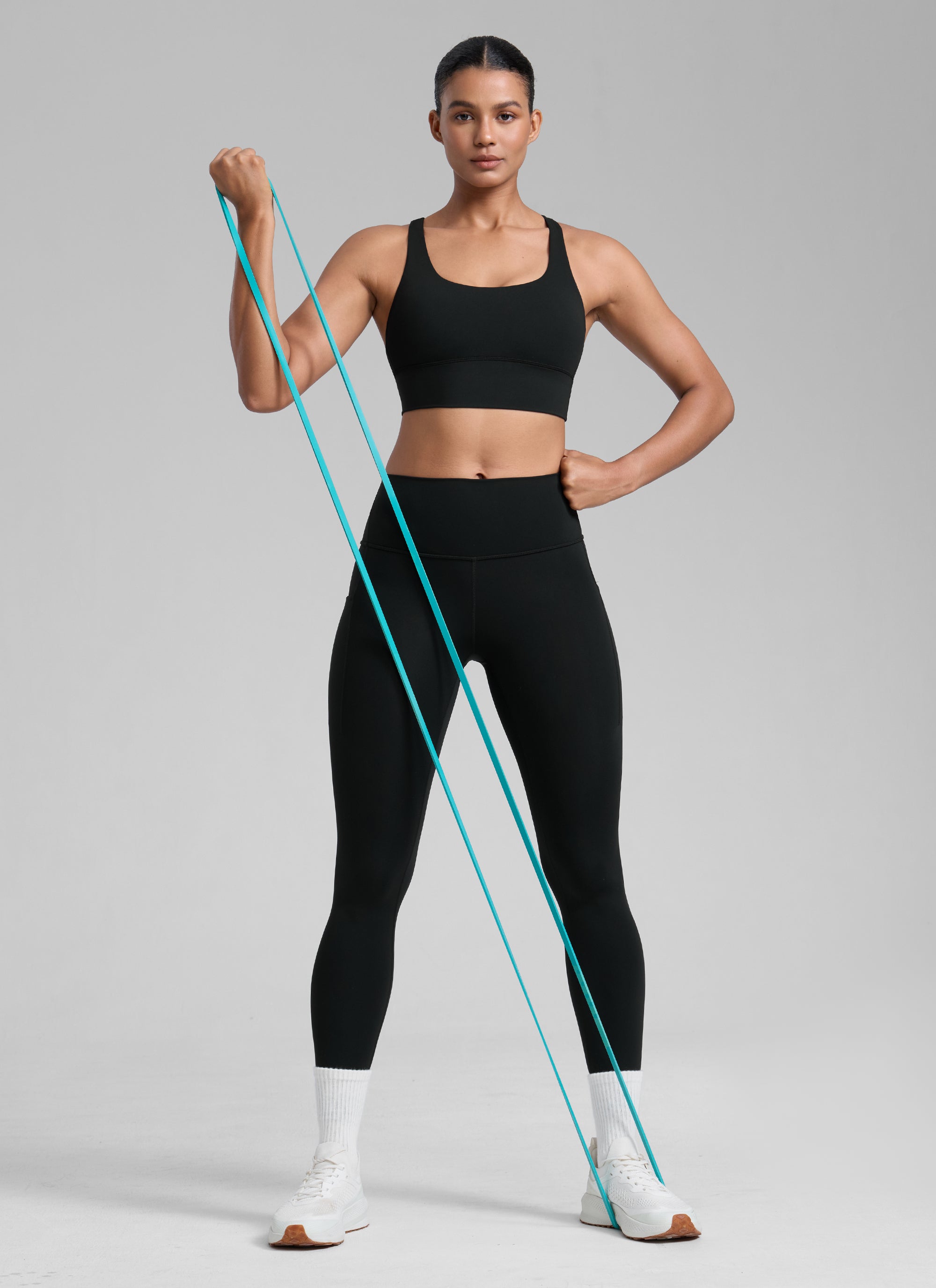 NakedFeel חזיית קרופ תומכת Strappy Criss Cross - שחור