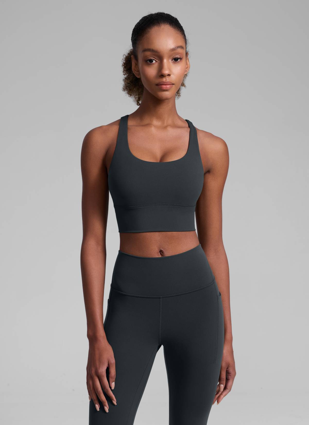 Nakedfeel חזיית קרופ תומכת Strappy Criss Cross - אספלט