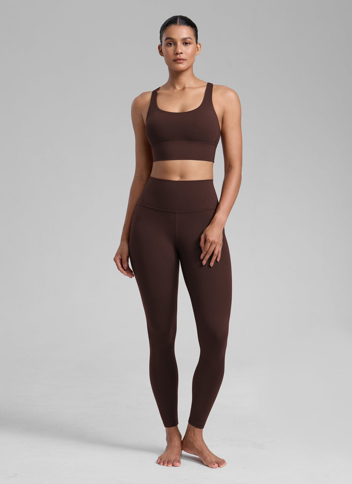 NakedFeel חזיית קרופ תומכת Strappy Criss Cross - Hot Fudge Brown