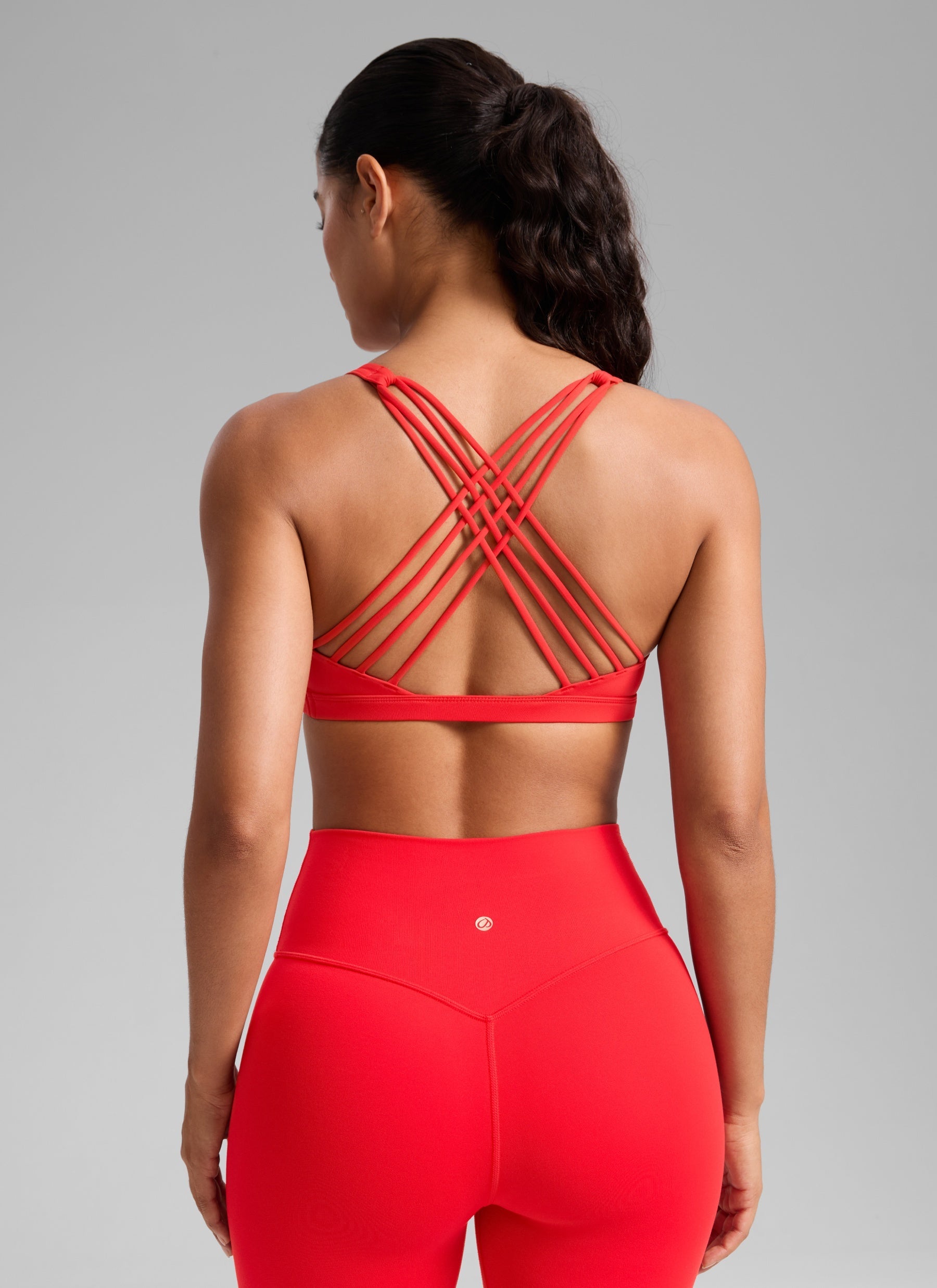 Nakedfeel חזיית ספורט תומכת Free Light - Deep Red