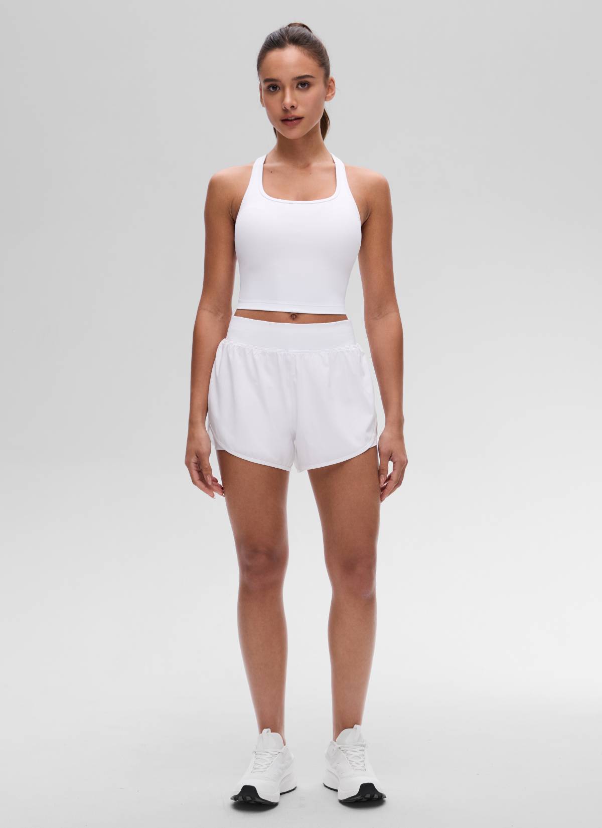 קרופ תומך Butterluxe Scoop Neck - לבן