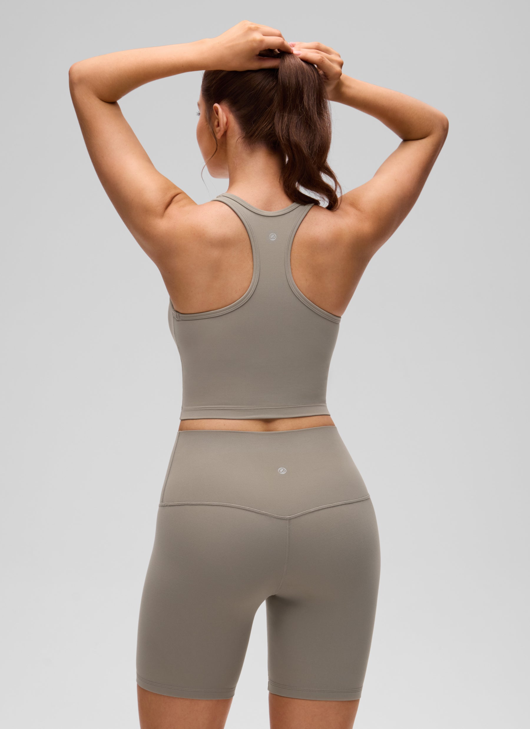 קרופ תומך Butterluxe Scoop Neck - Warm Ash Grey