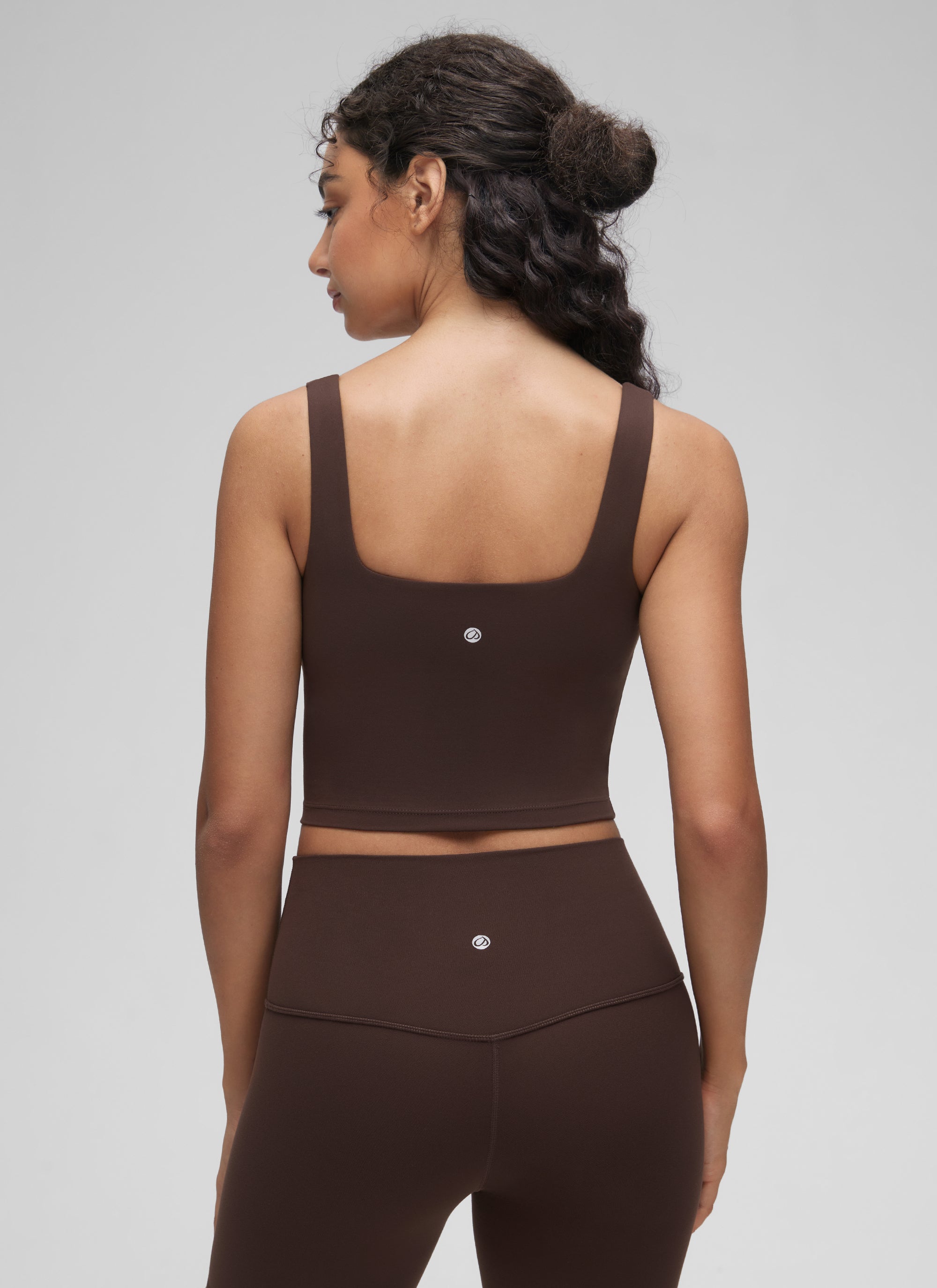 קרופ תומך Butterluxe Square Neck - Hot Fudge Brown
