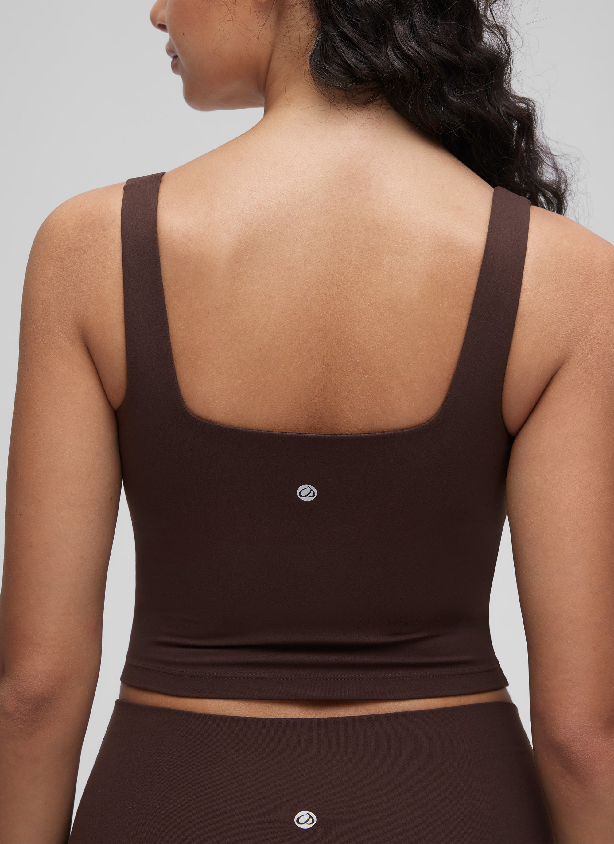 קרופ תומך Butterluxe Square Neck - Hot Fudge Brown