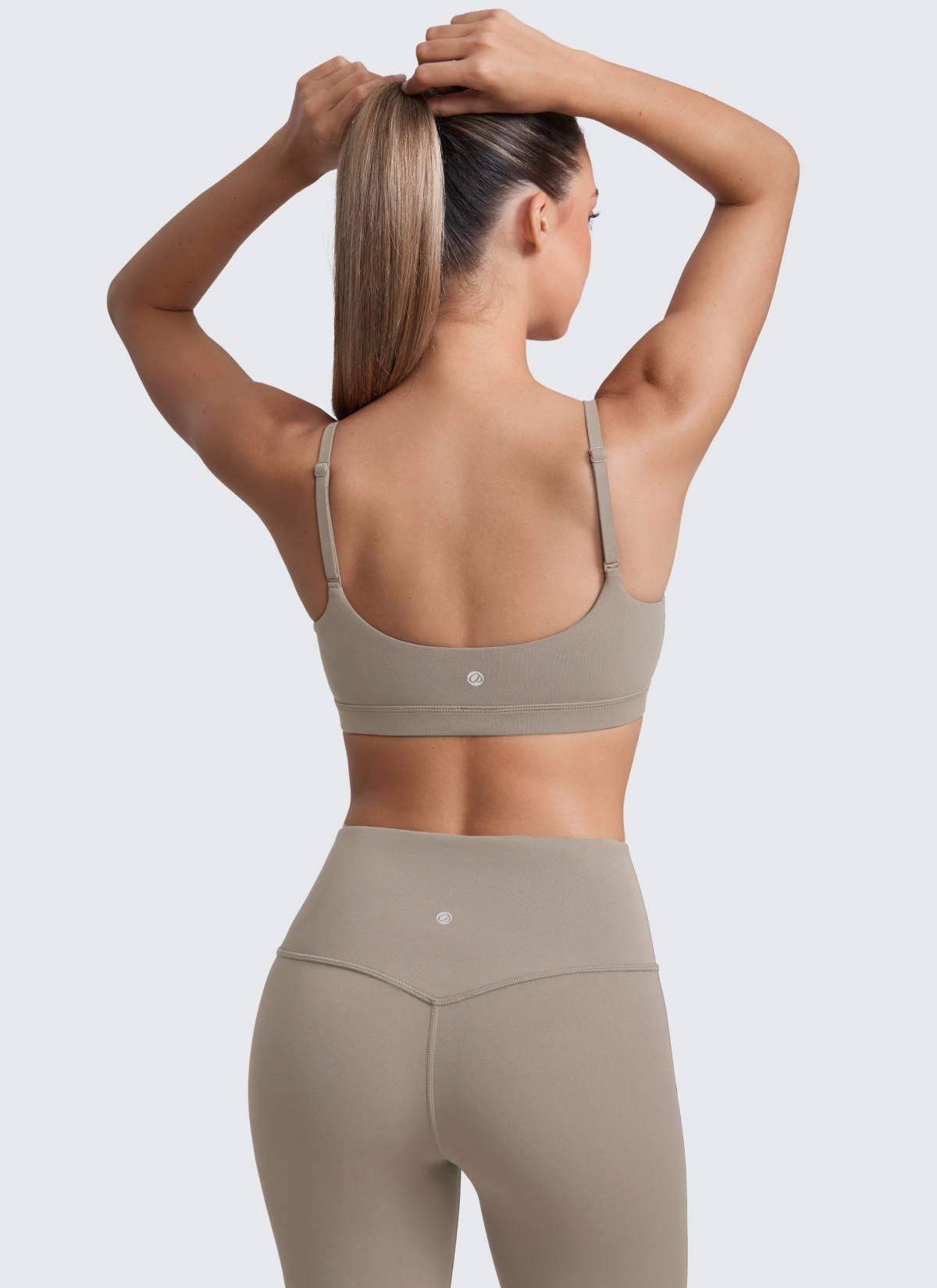 חזיית ספורט Butterluxe Spaghetti Strap עם רצועות מתכווננות - Warm Ash Grey