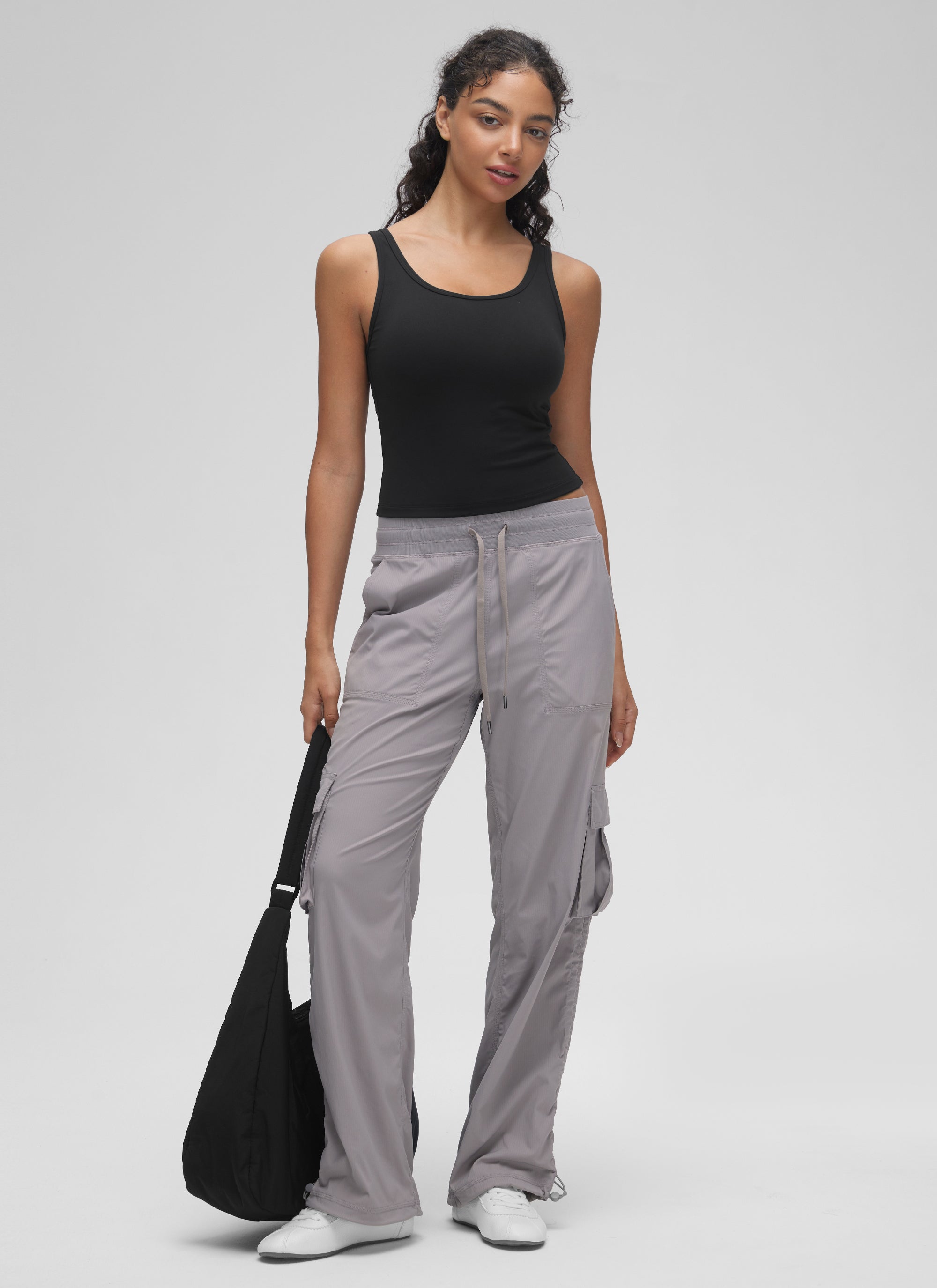 גופייה Butterluxe Scoop Neck - שחור