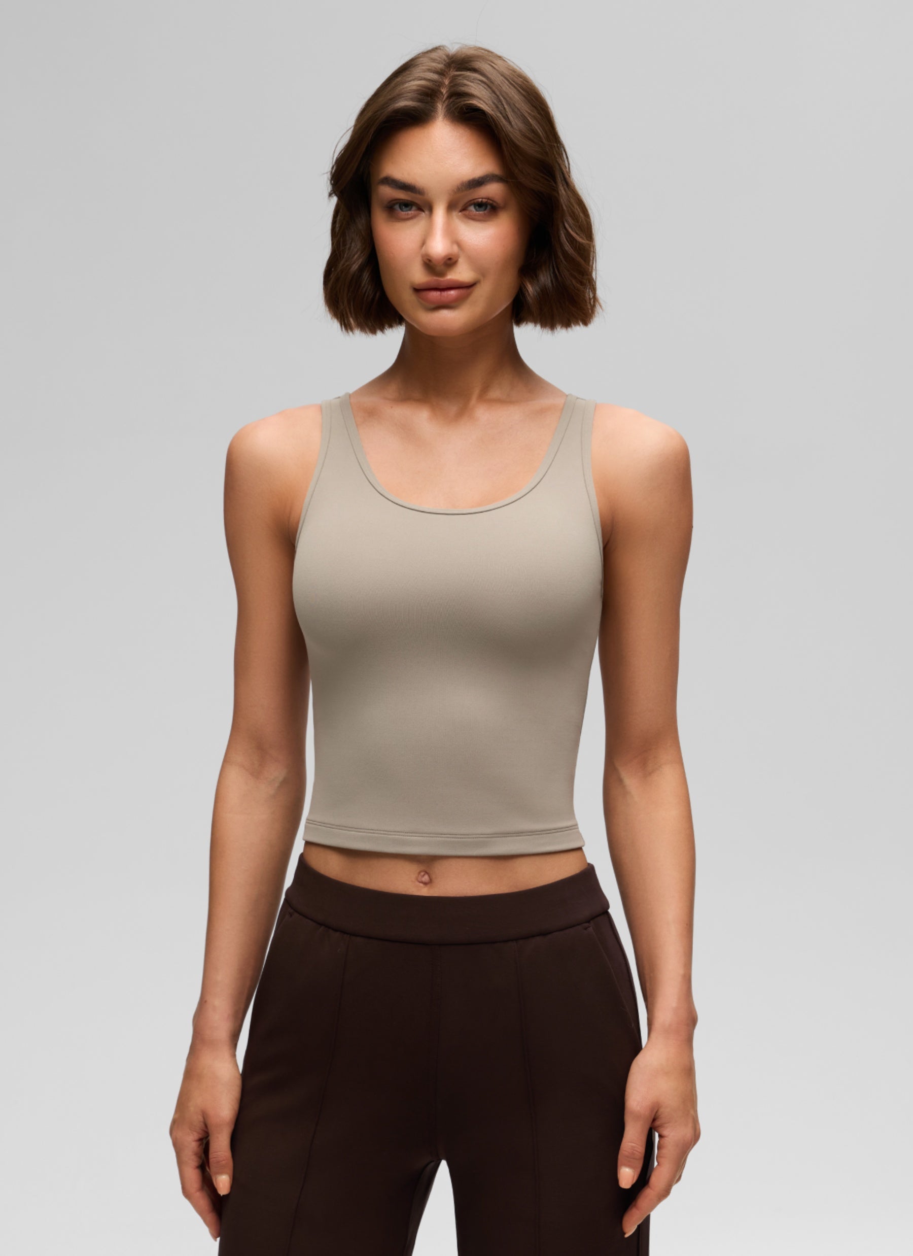 גופייה Butterluxe Scoop Neck - Warm Ash Grey