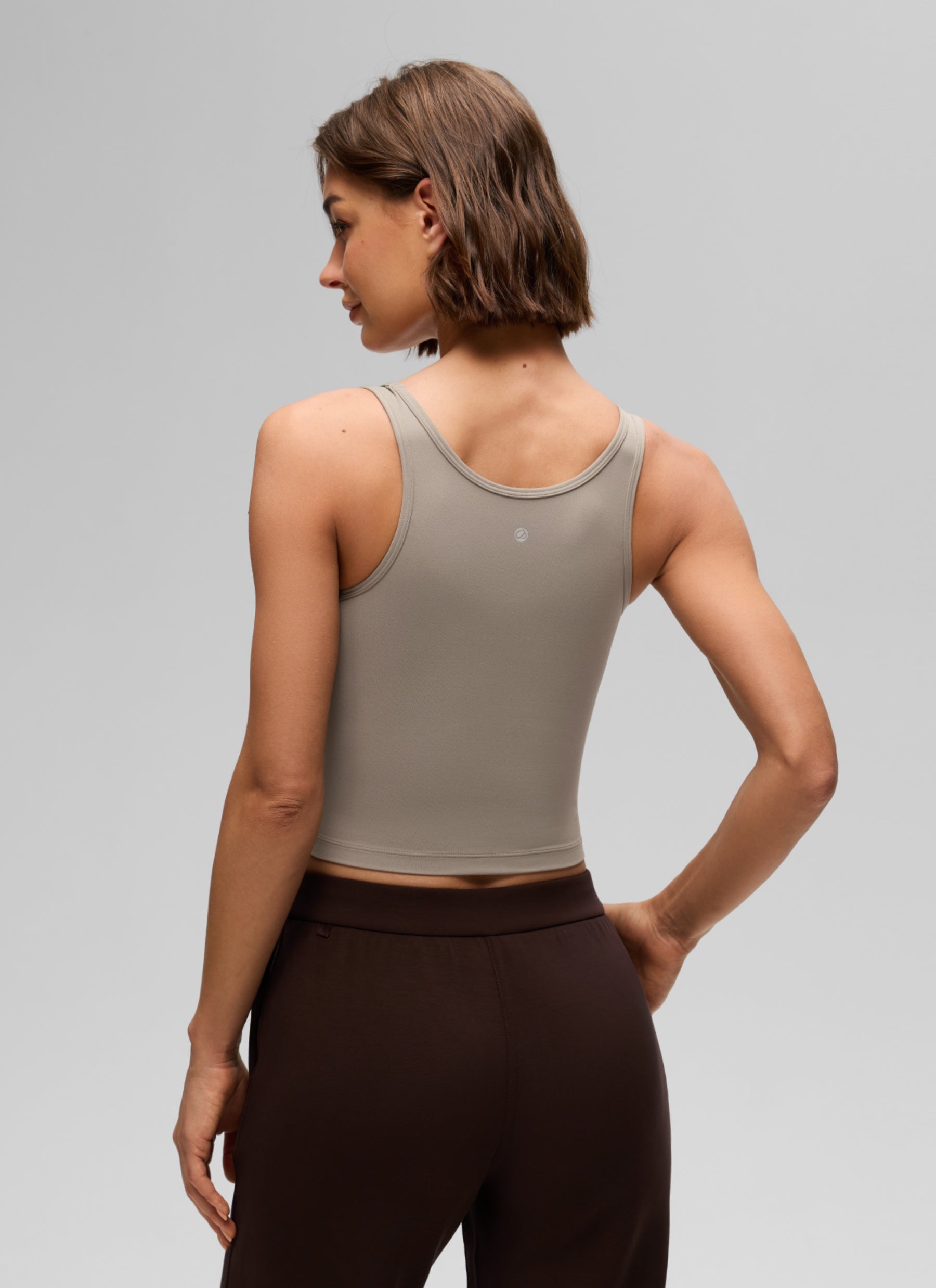 גופייה Butterluxe Scoop Neck - Warm Ash Grey