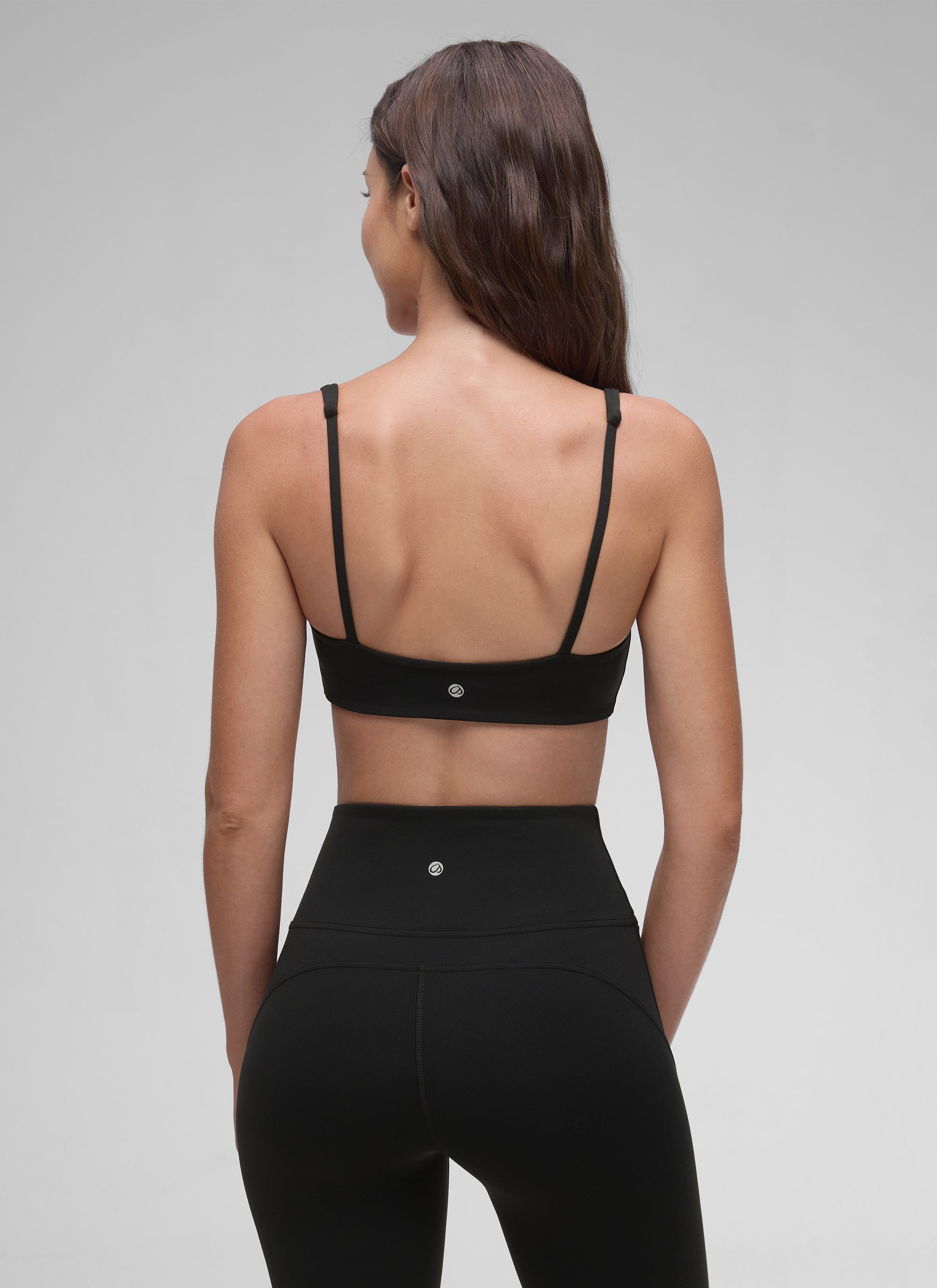 חזיית ספורט Butterluxe מחשוף מרובע Mini Bra - שחור