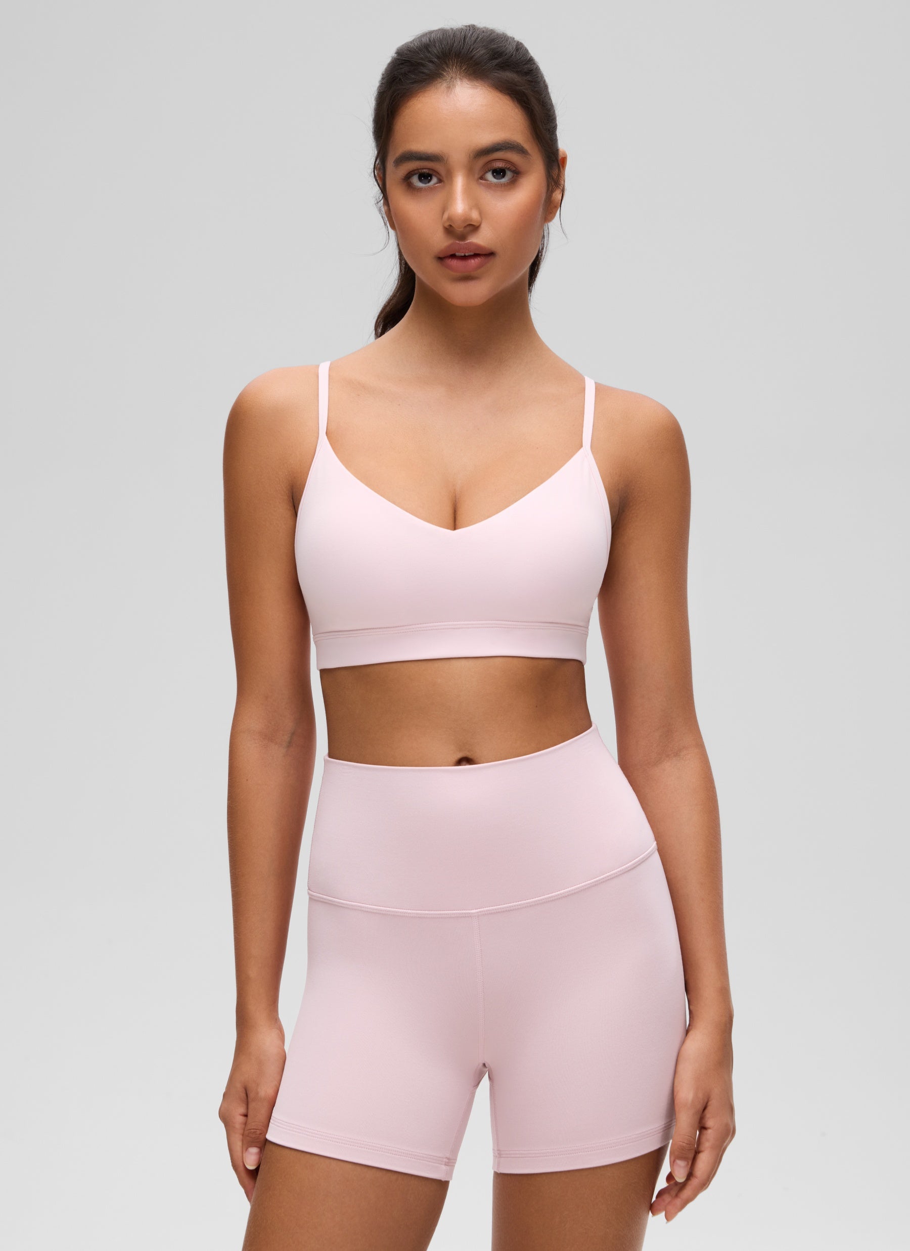 חזיית ספורט Butterluxe V Neck עם רצועות מתכווננות - Strawberry Pink