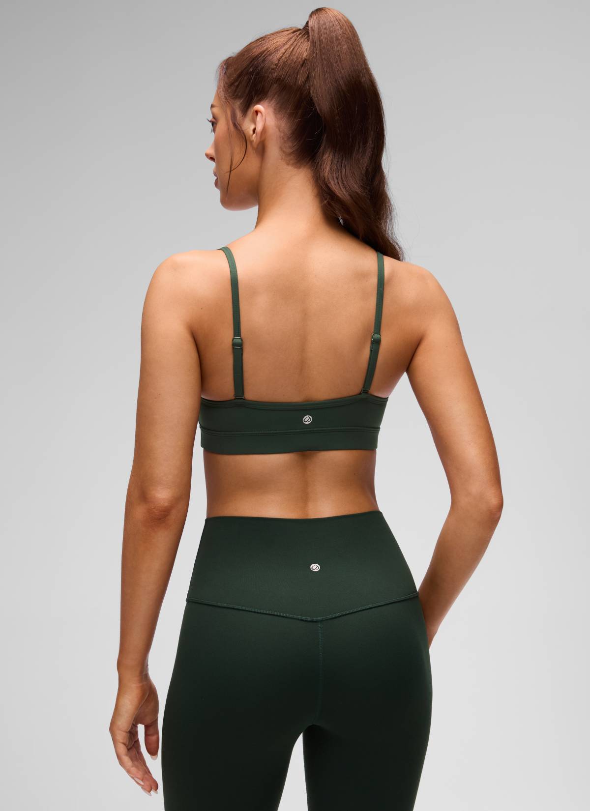 חזיית ספורט Butterluxe V Neck עם רצועות מתכווננות - Legend Green
