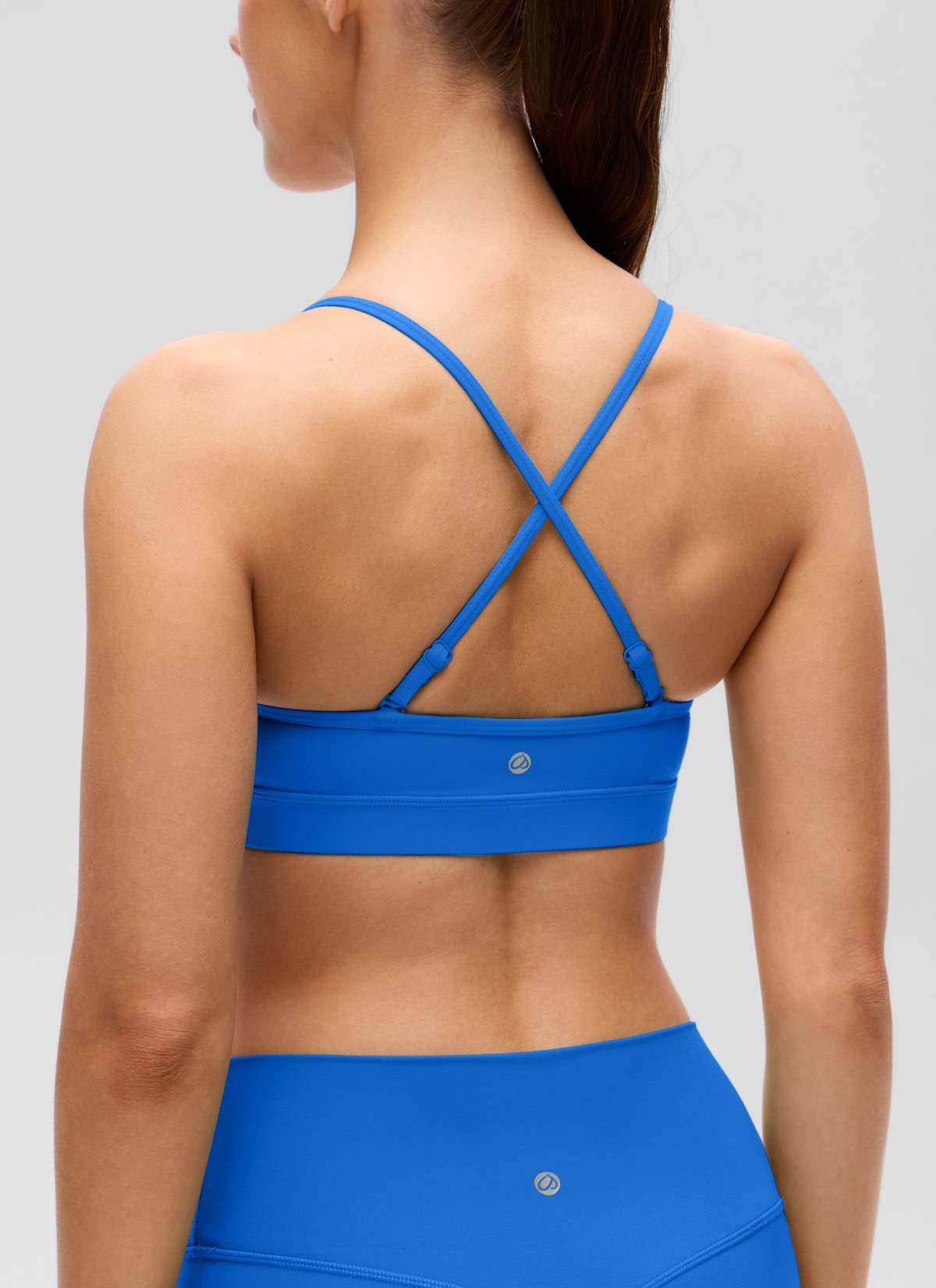 חזיית ספורט Butterluxe V Neck עם רצועות מתכווננות - Sparkle Blue