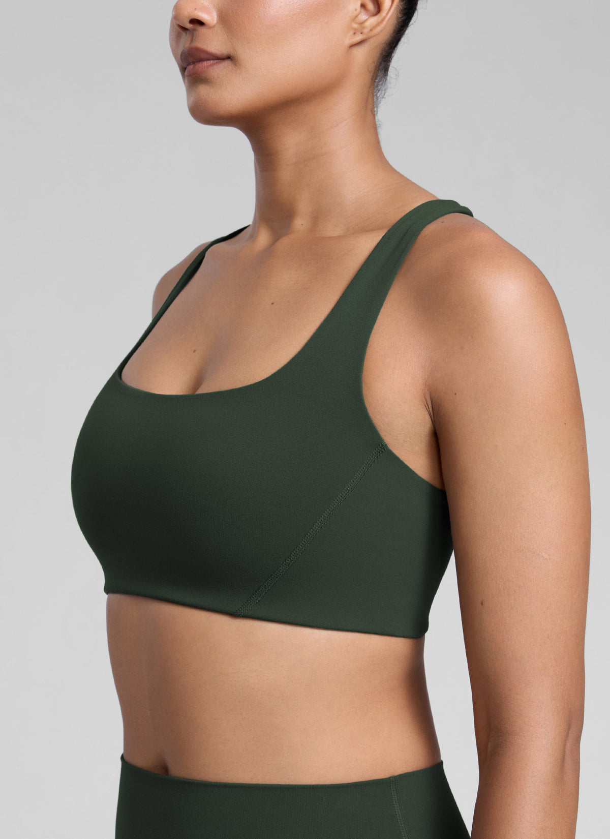 חזיית ספורט Butterlift Square Neck - Legend Green