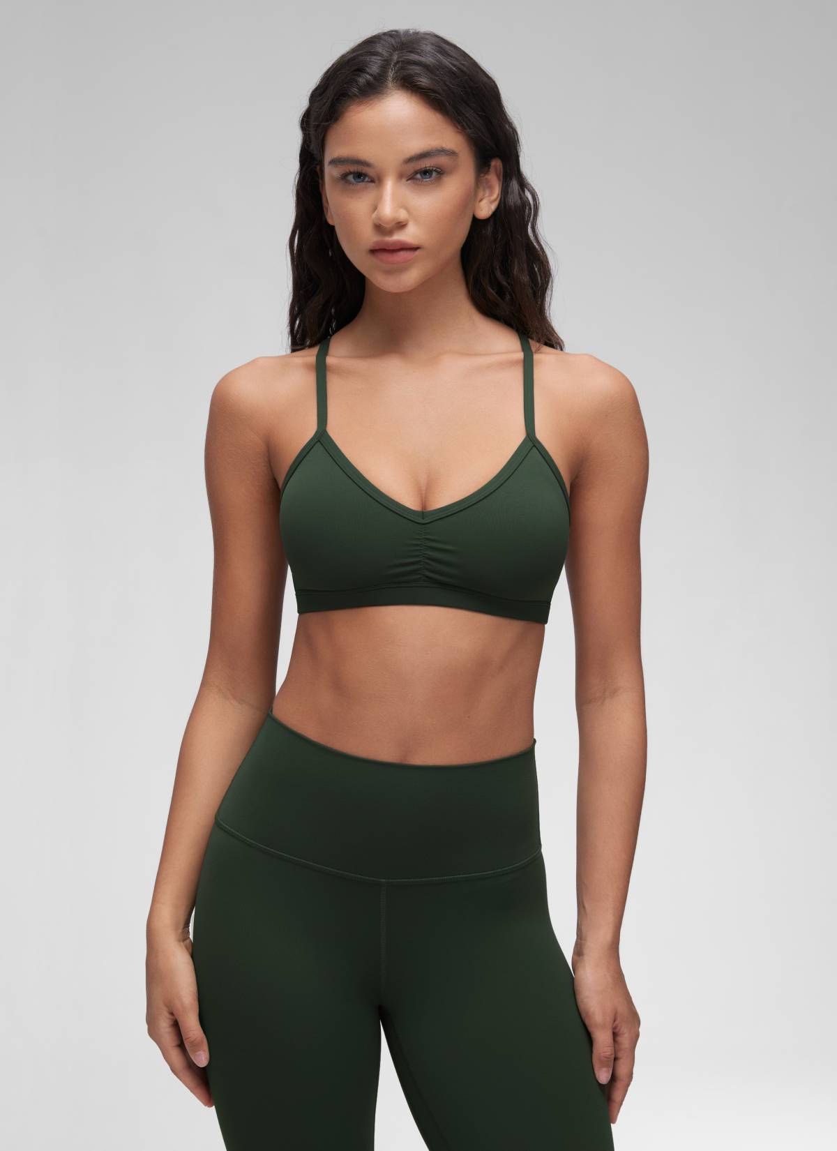 חזיית ספורט Butterluxe Sports Ruched V Neck - Legend Green