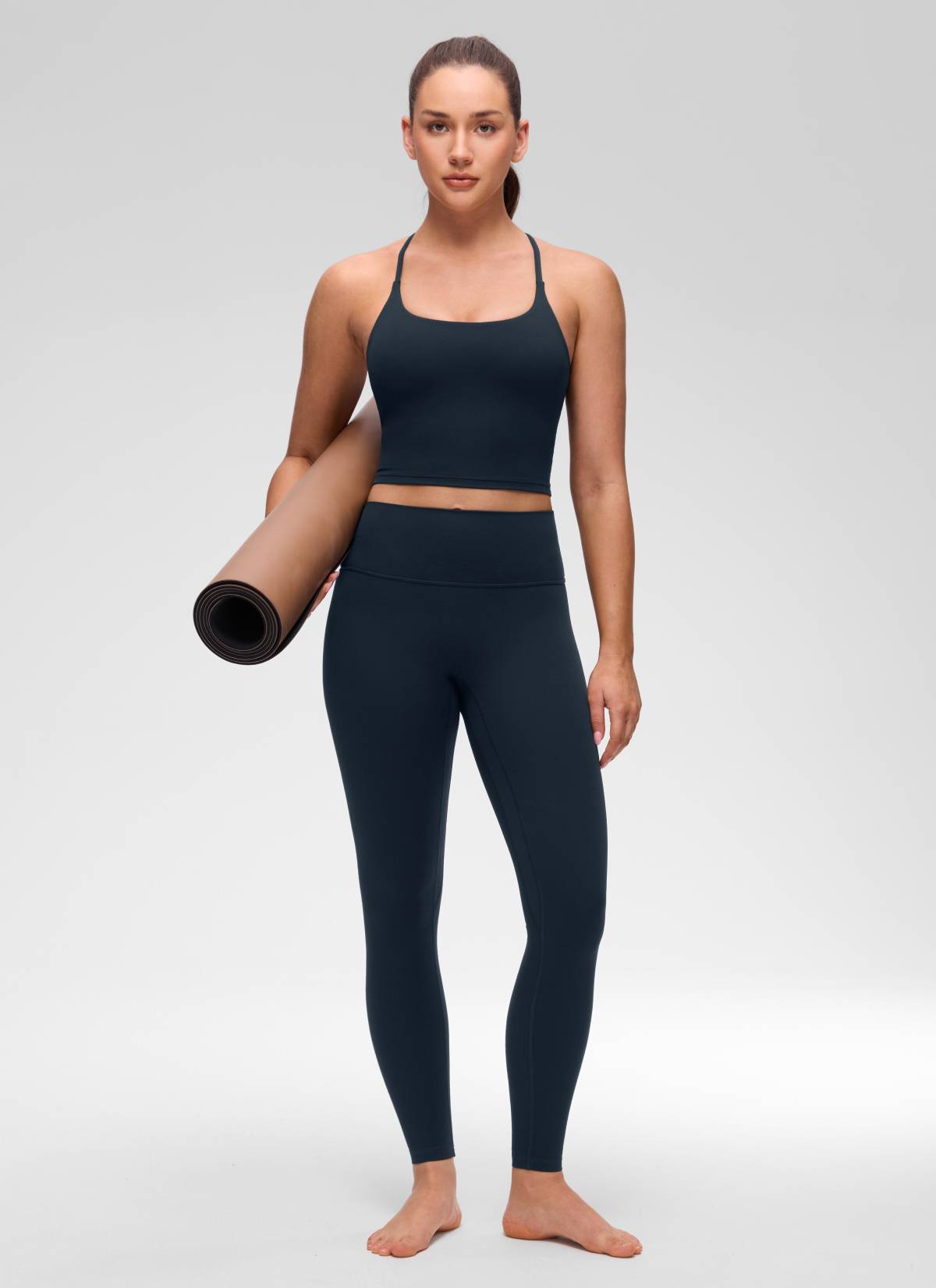 גופייה עם חזייה פנימית Butterluxe Twist Cross Back - כחול נייבי