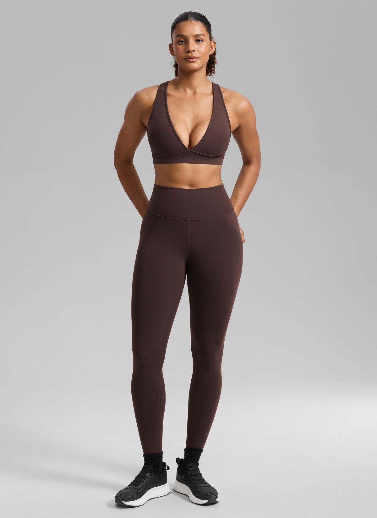 חזיית ספורט Butterlift Deep V Cross Back רצועות רחבות - Hot Fudge Brown