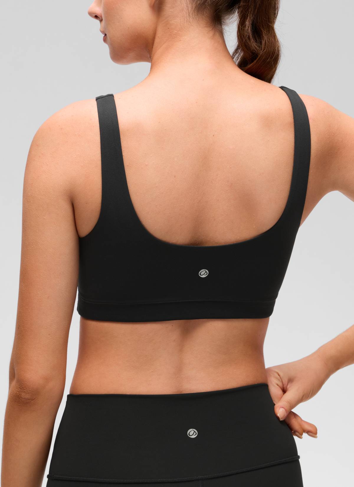 חזיית ספורט Butterluxe U Back Wide Straps - שחור