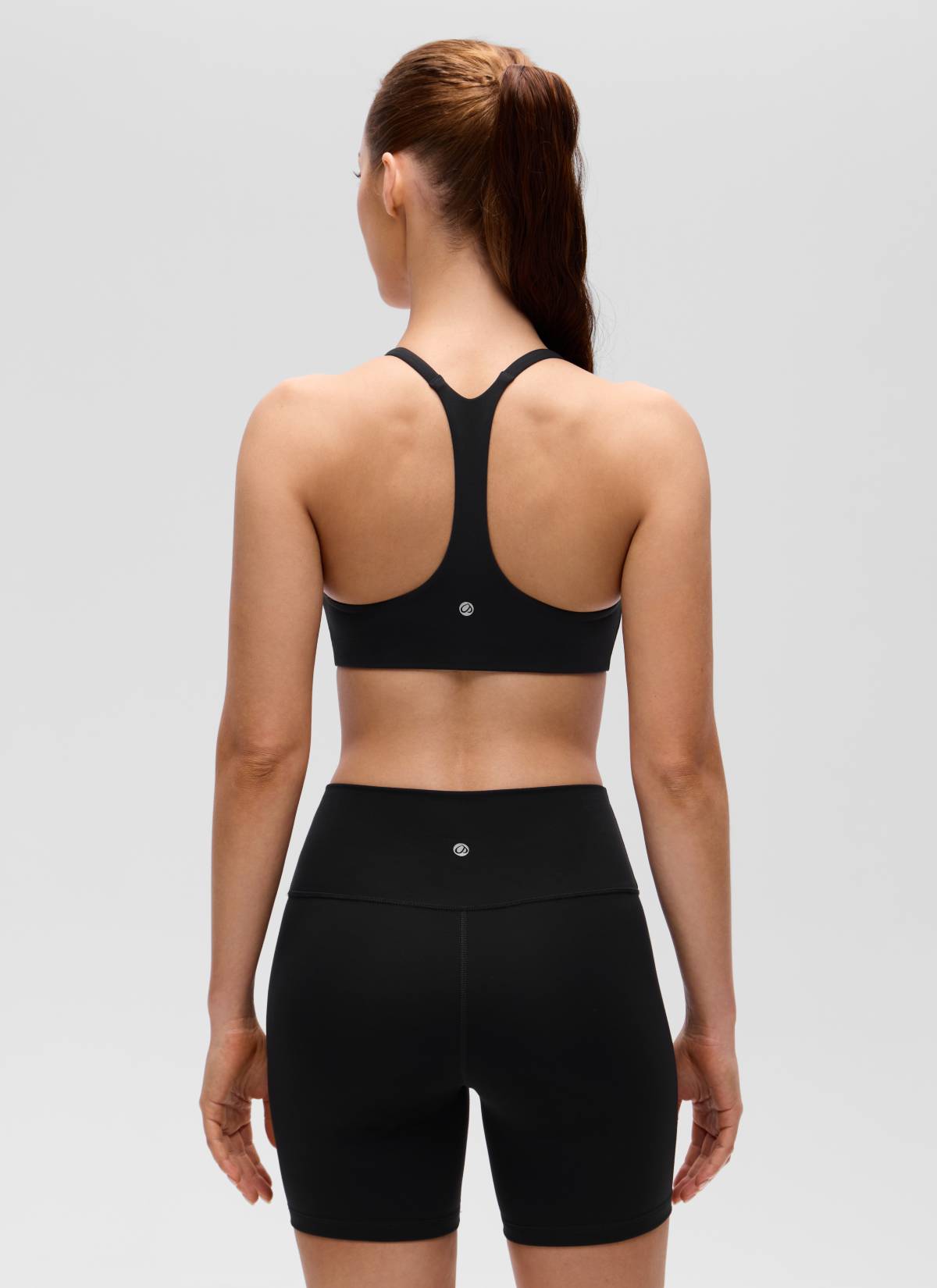 חזיית ספורט Butterluxe Thin Straps Racerback Sports - שחור