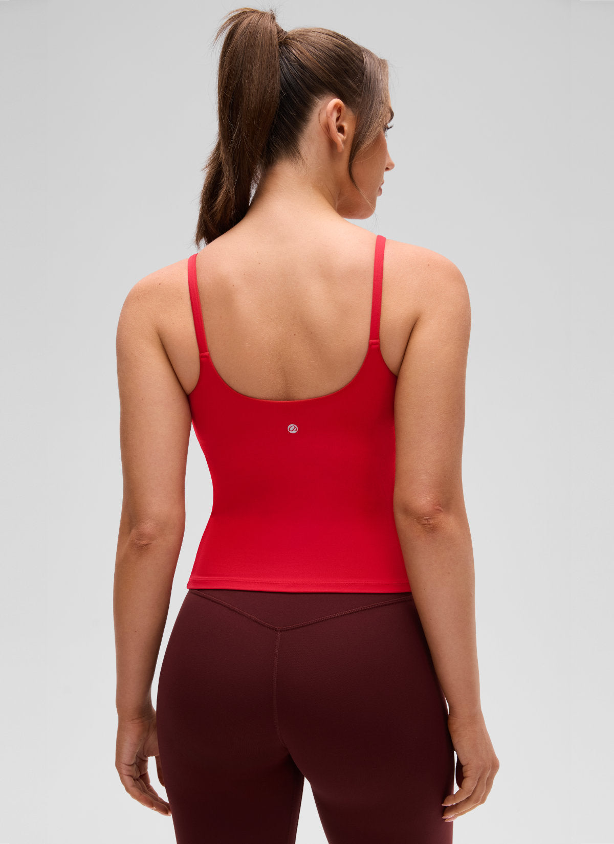 גופייה עם חזייה פנימית Softretch U Back אורך מותן - Aurora Red